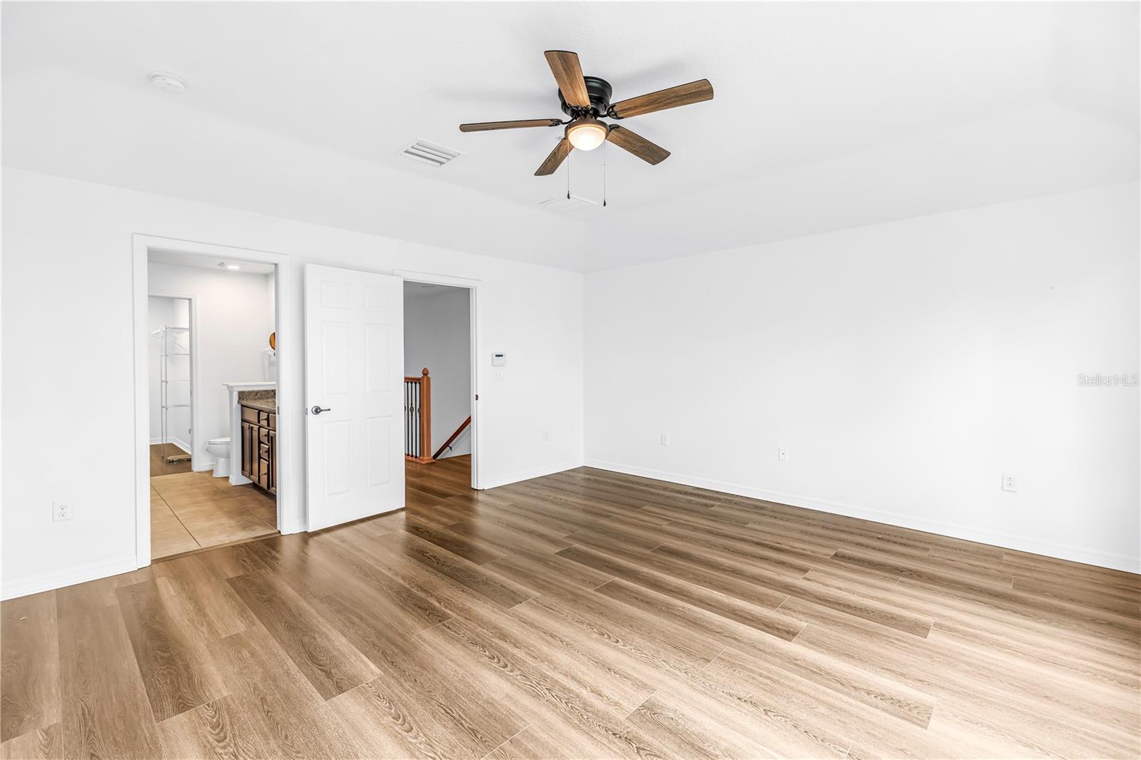 9715 BAY GROVE LN — photo 22