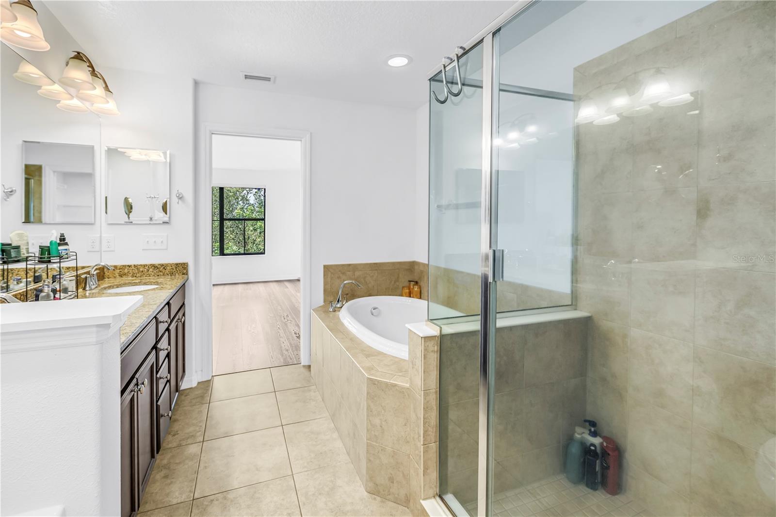 9715 BAY GROVE LN — photo 26