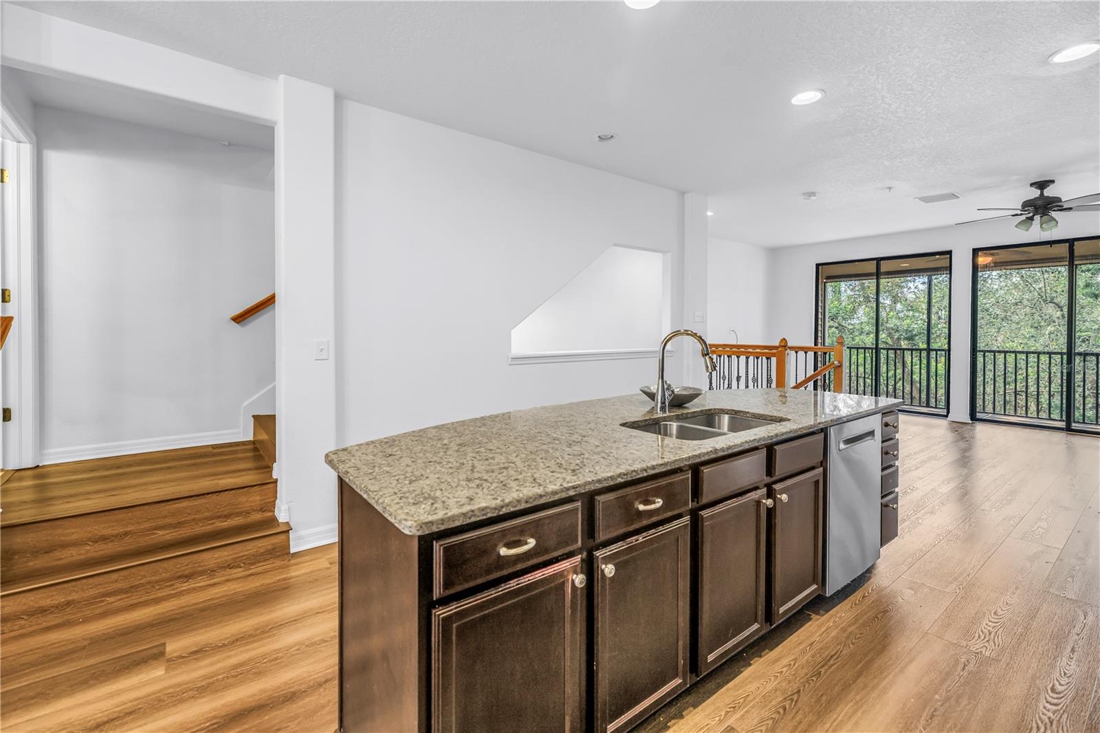 9715 BAY GROVE LN — photo 13