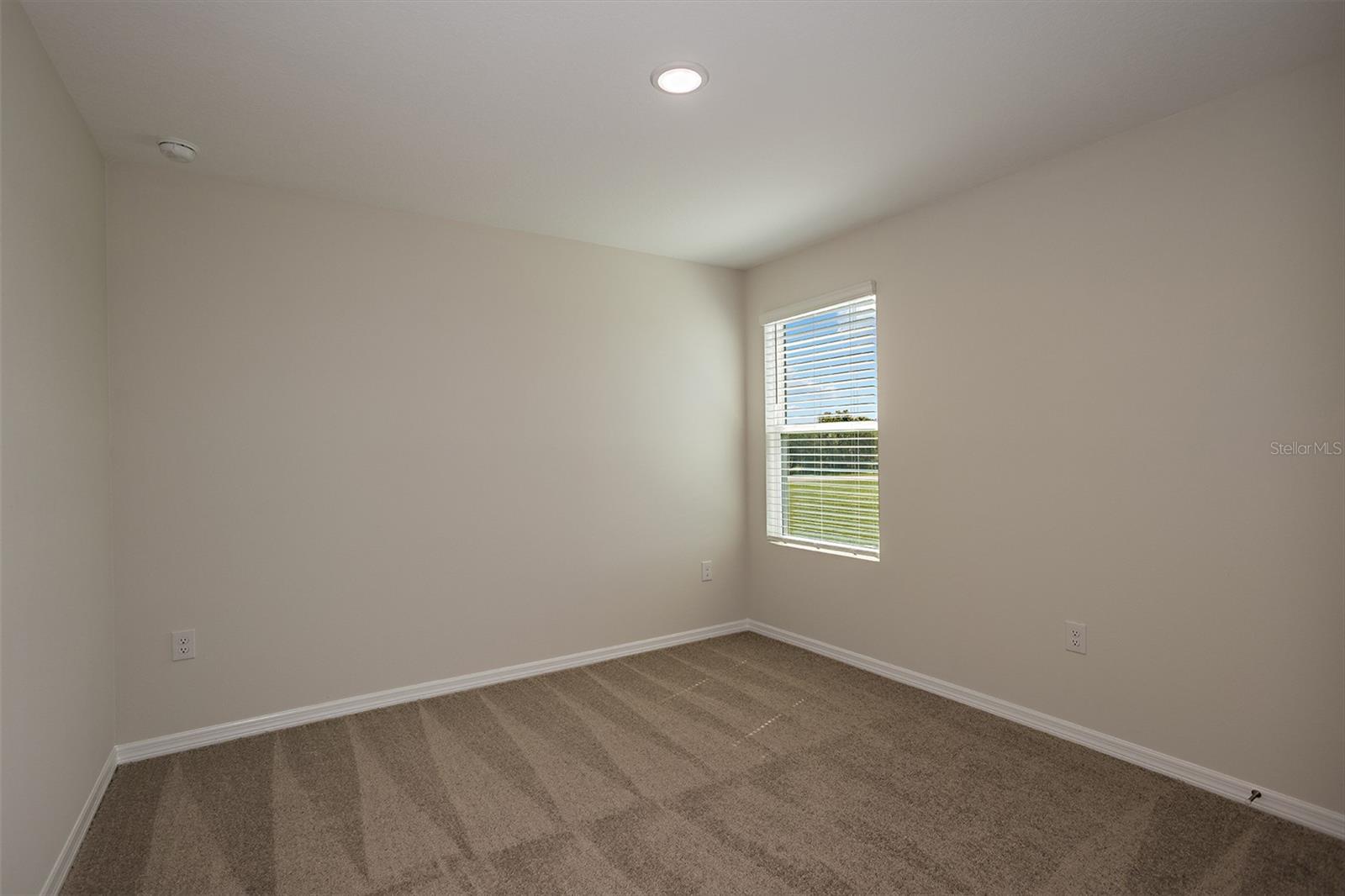 2151 LAWSON WAY — photo 16