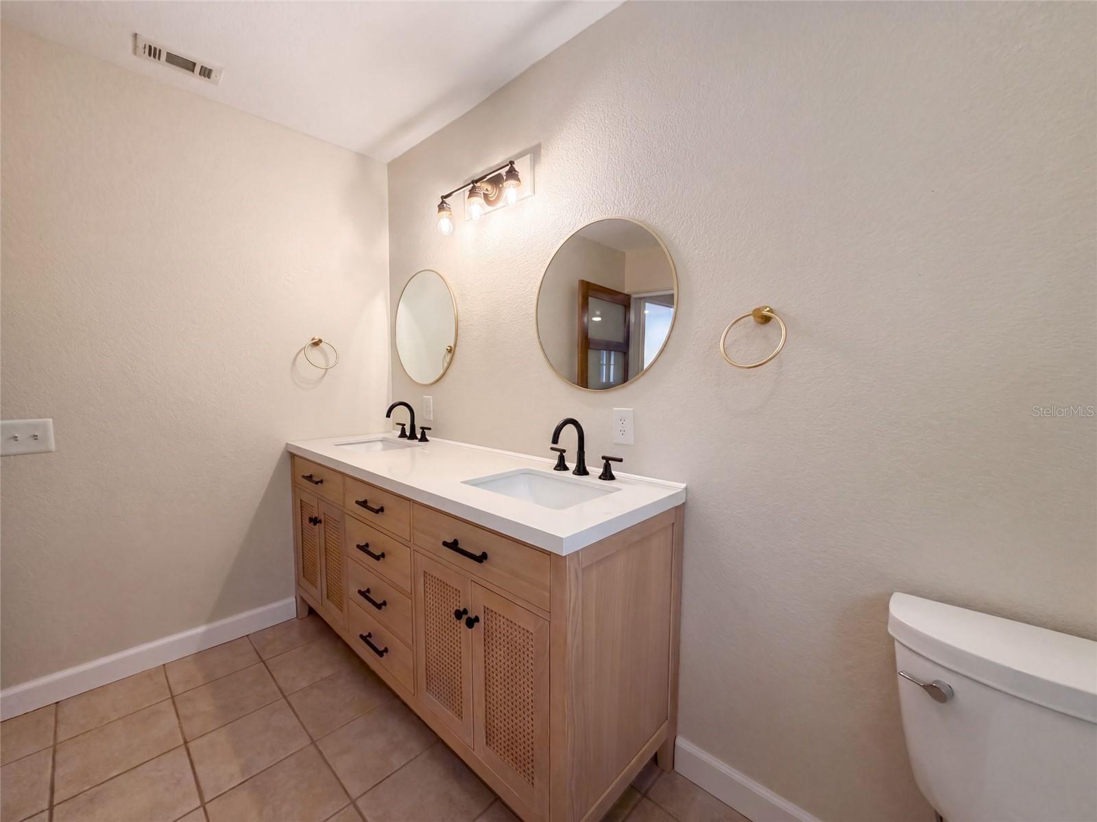 5438 COLD SPRING LN — photo 25
