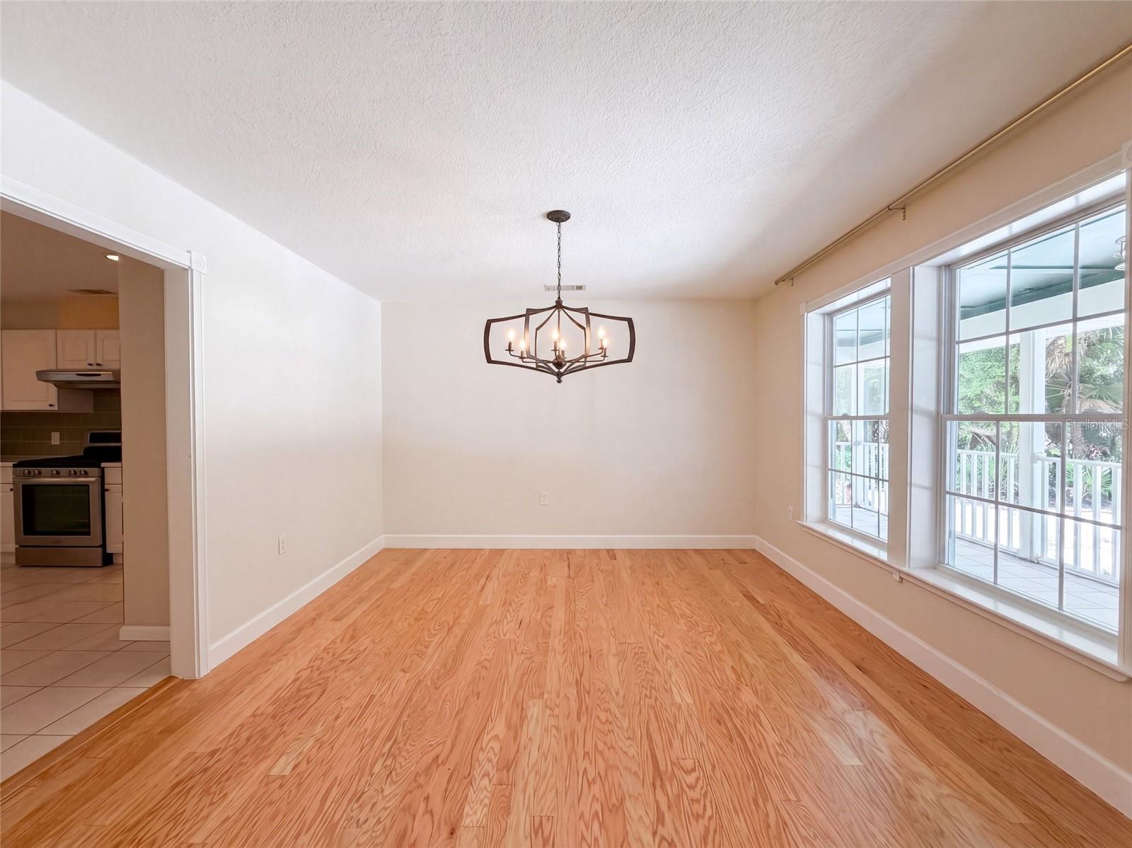 5438 COLD SPRING LN — photo 12