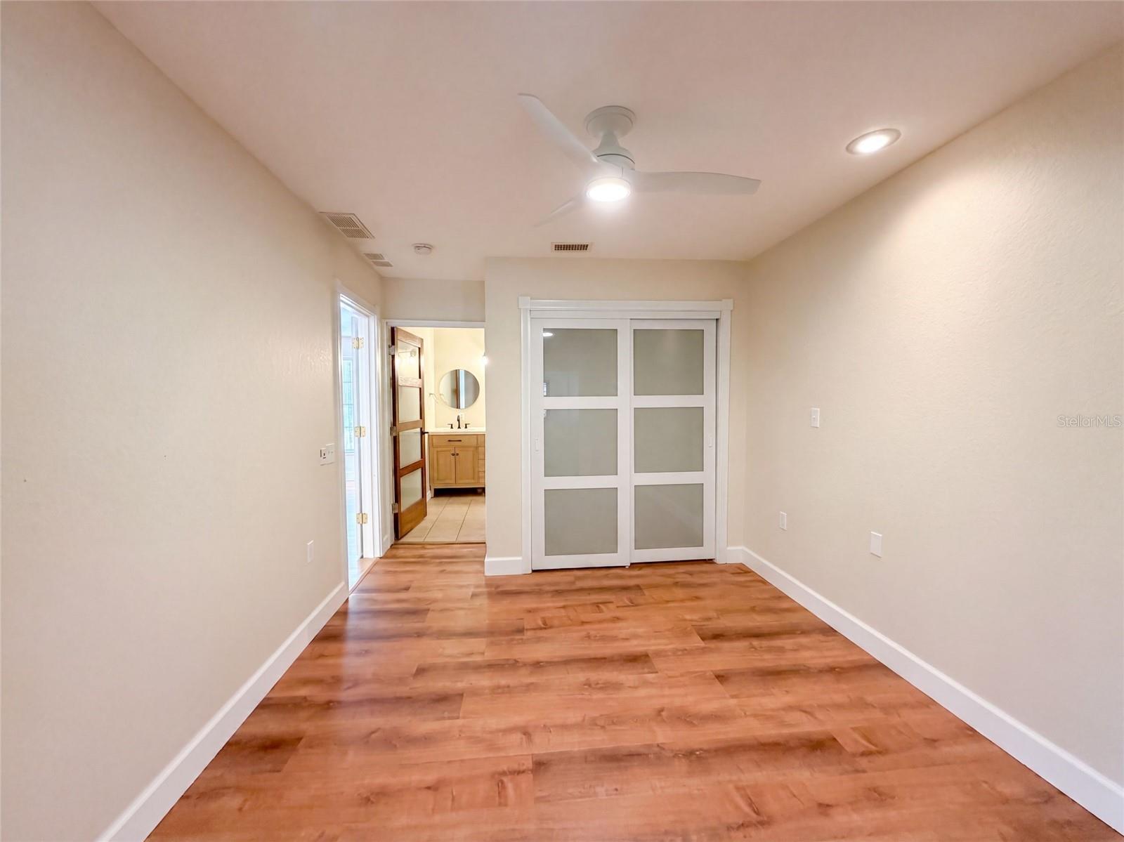 5438 COLD SPRING LN — photo 4
