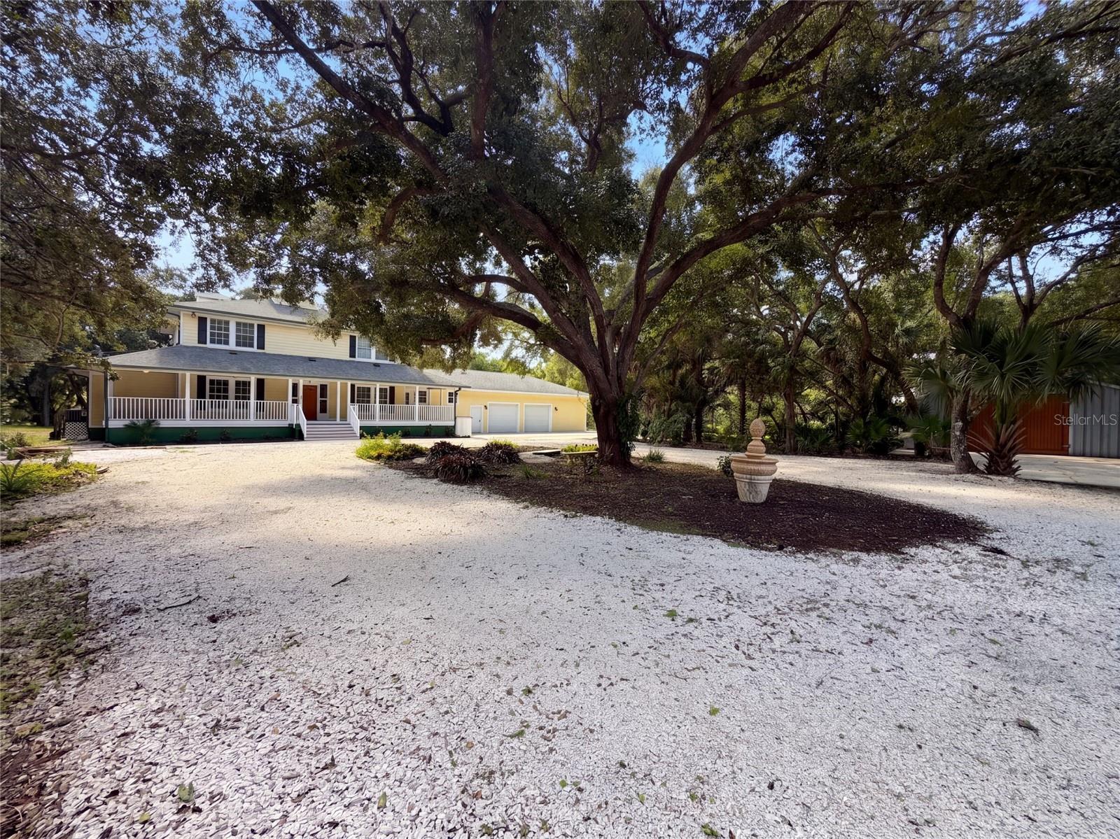 5438 COLD SPRING LN — photo 40