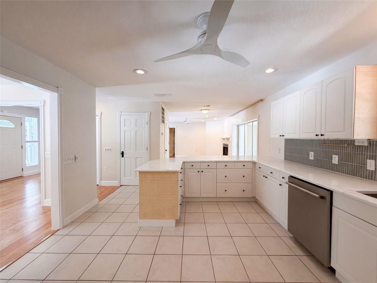 5438 COLD SPRING LN — photo 15