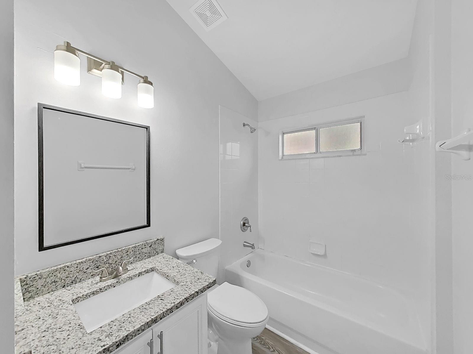 1423 LAKE SHORE RANCH DR — photo 32