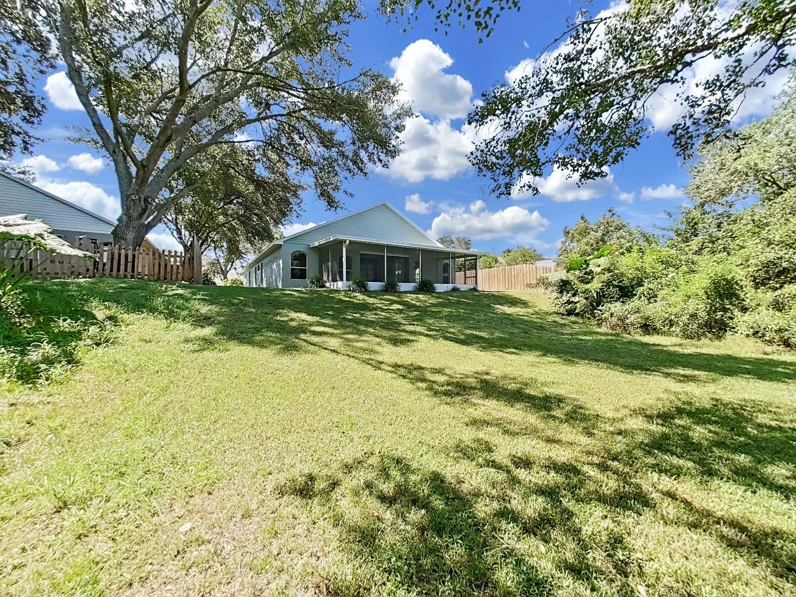 1423 LAKE SHORE RANCH DR — photo 42
