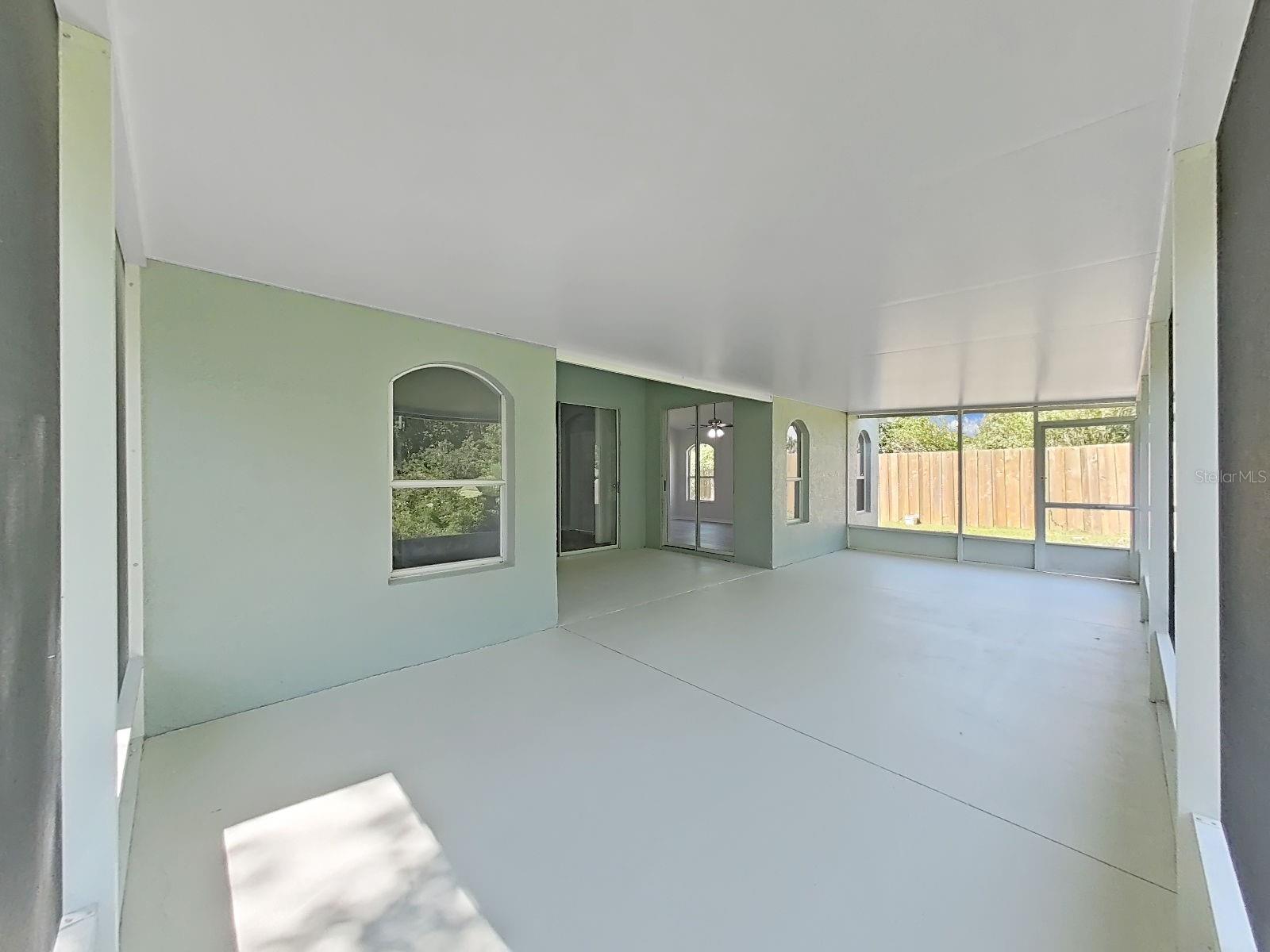1423 LAKE SHORE RANCH DR — photo 39