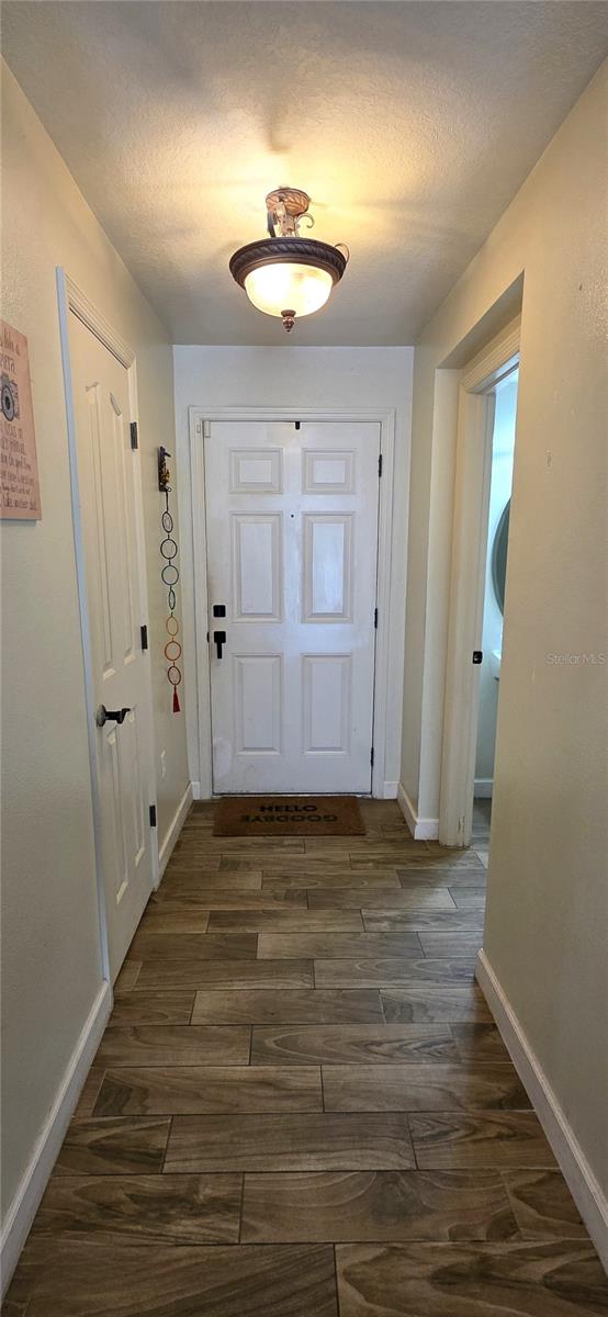 4555 LIMERICK DR — photo 6