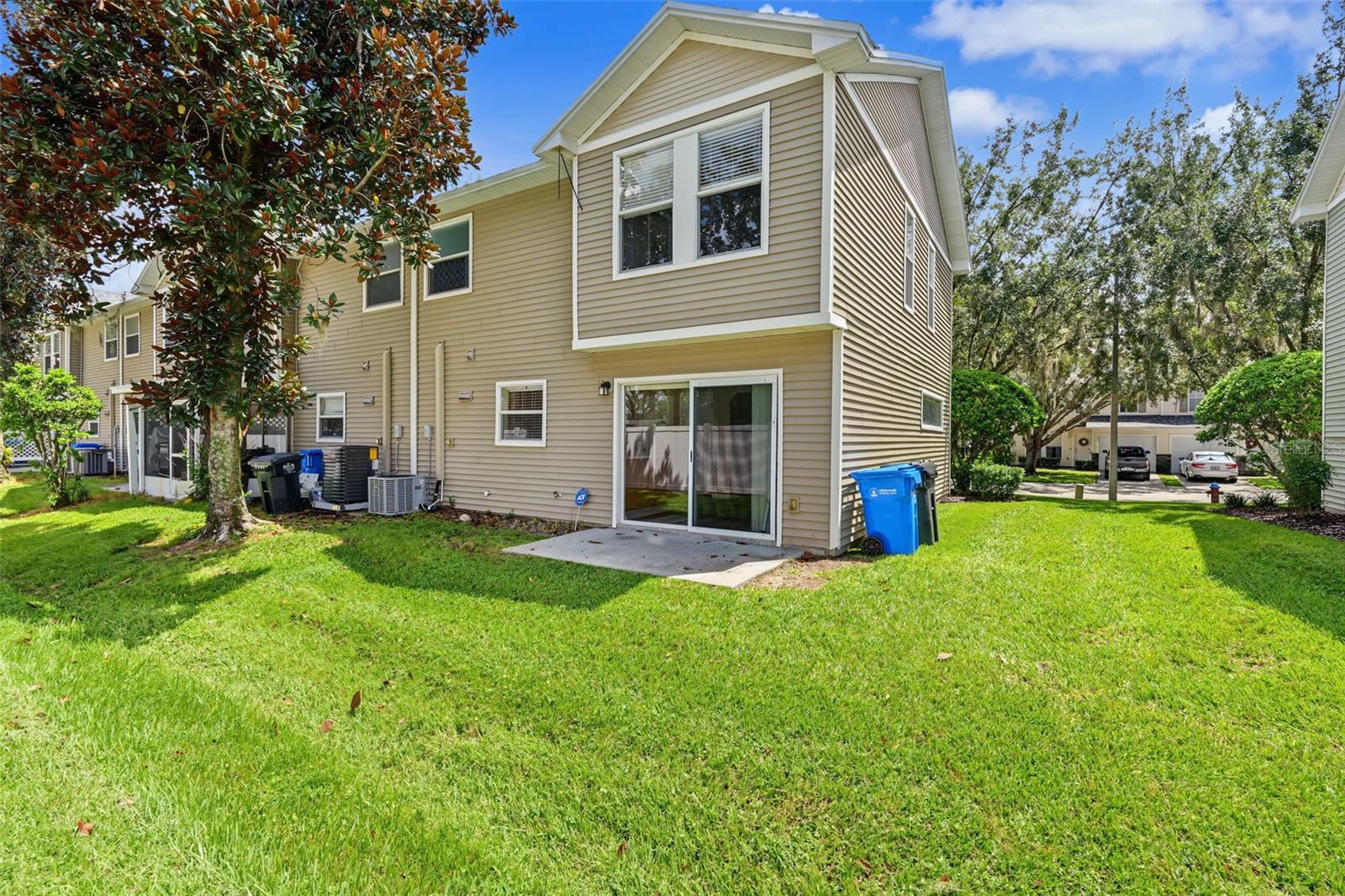 150 SAWTOOTH DR — photo 37
