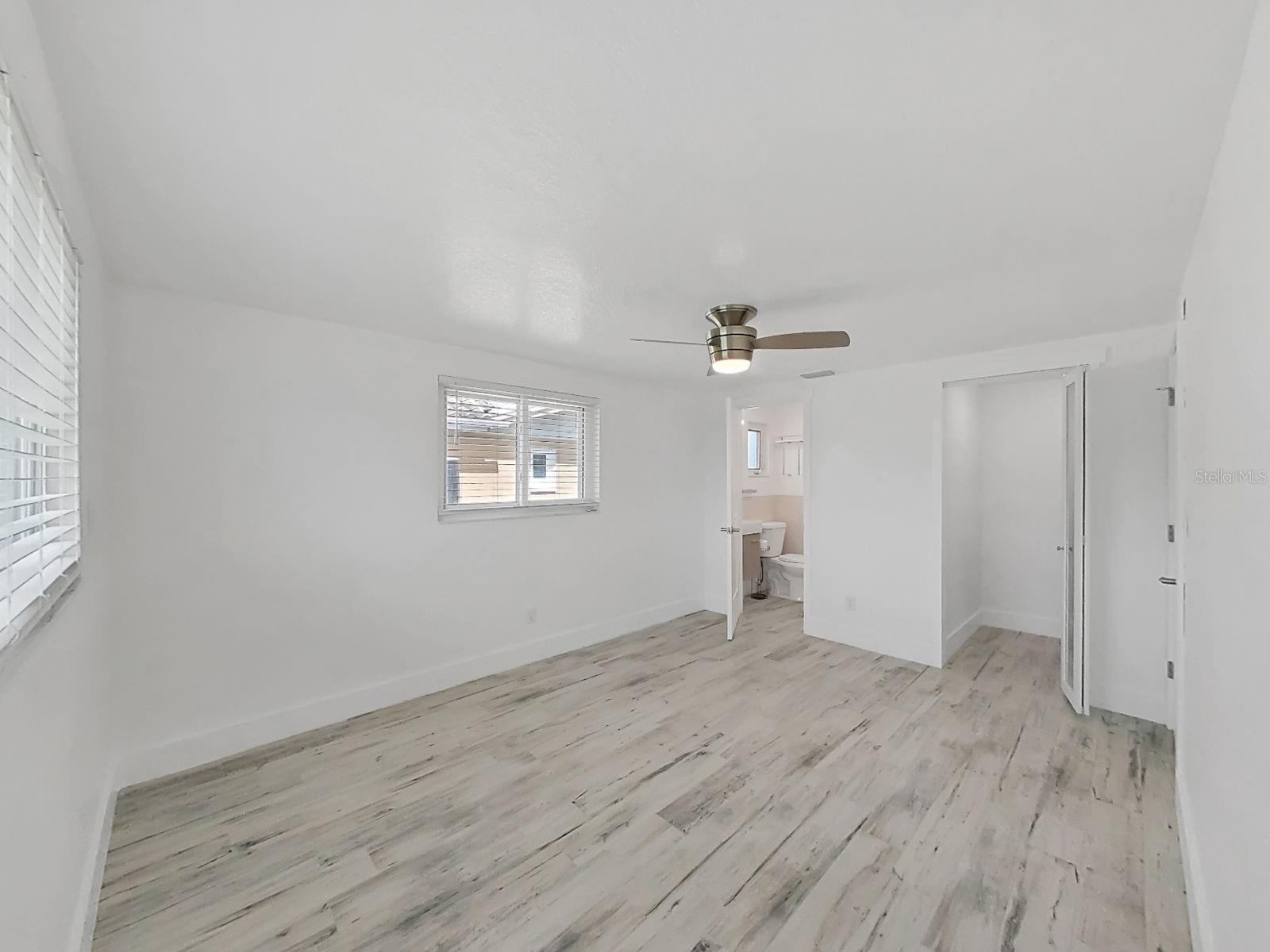 4156 FLORAMAR TER — photo 22