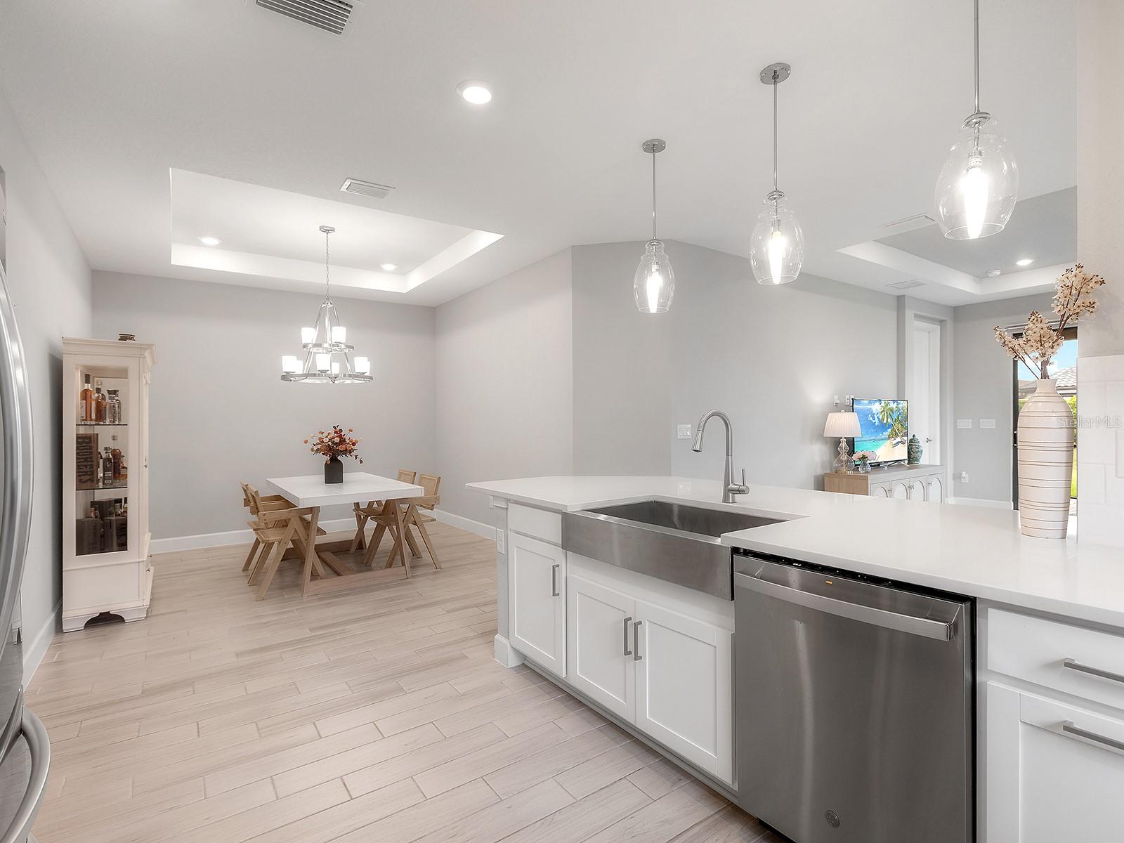 10053 MORNING MIST LN — photo 8