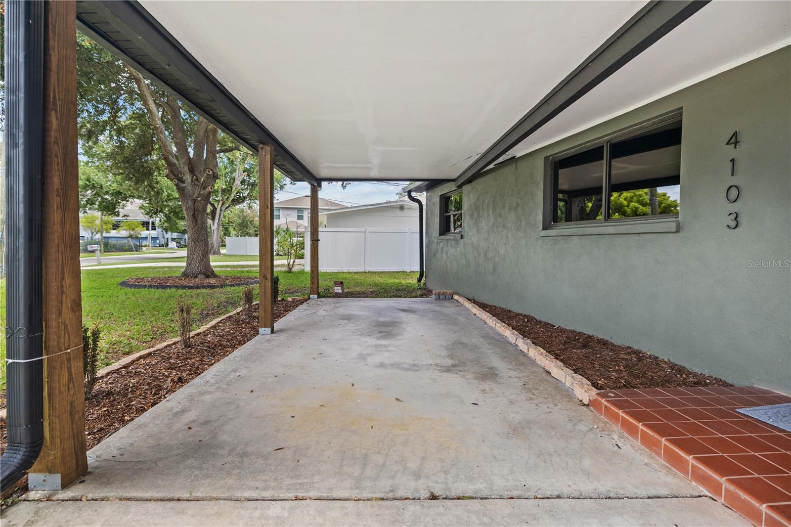 4103 N GOMEZ AVE — photo 20