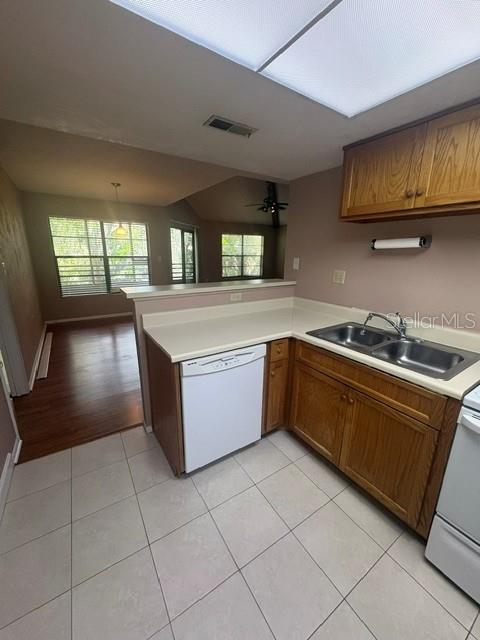 1506 LENNOX RD E #1506 — photo 8