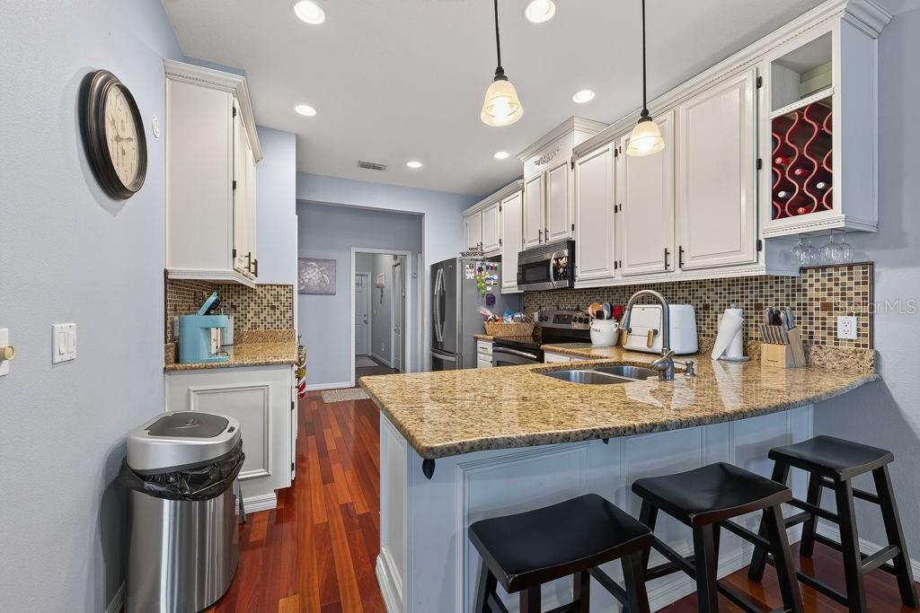 22832 CYPRESS TRAIL DR — photo 16