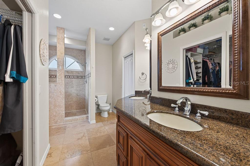 22832 CYPRESS TRAIL DR — photo 31