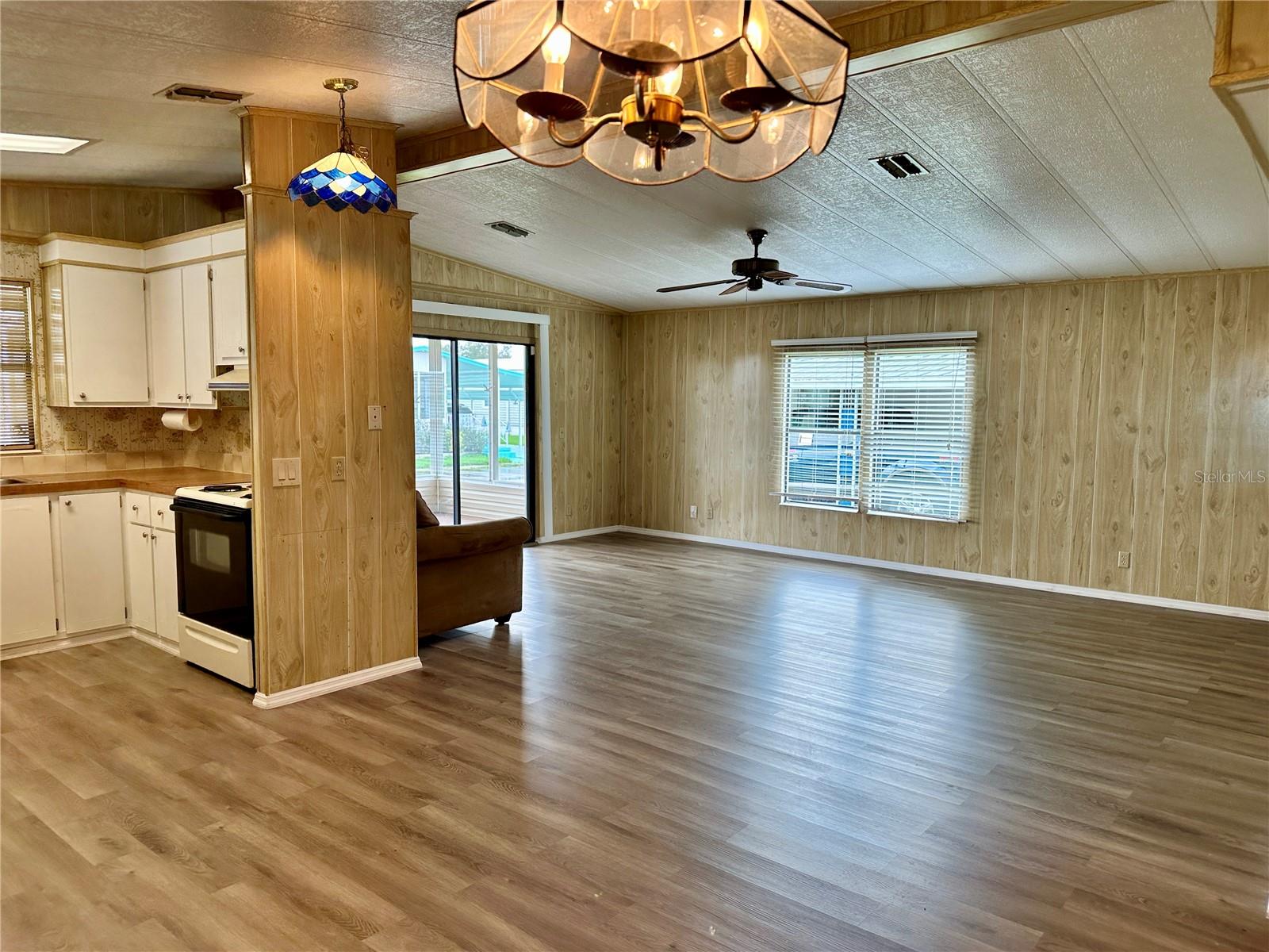 322 BASS CT — photo 7