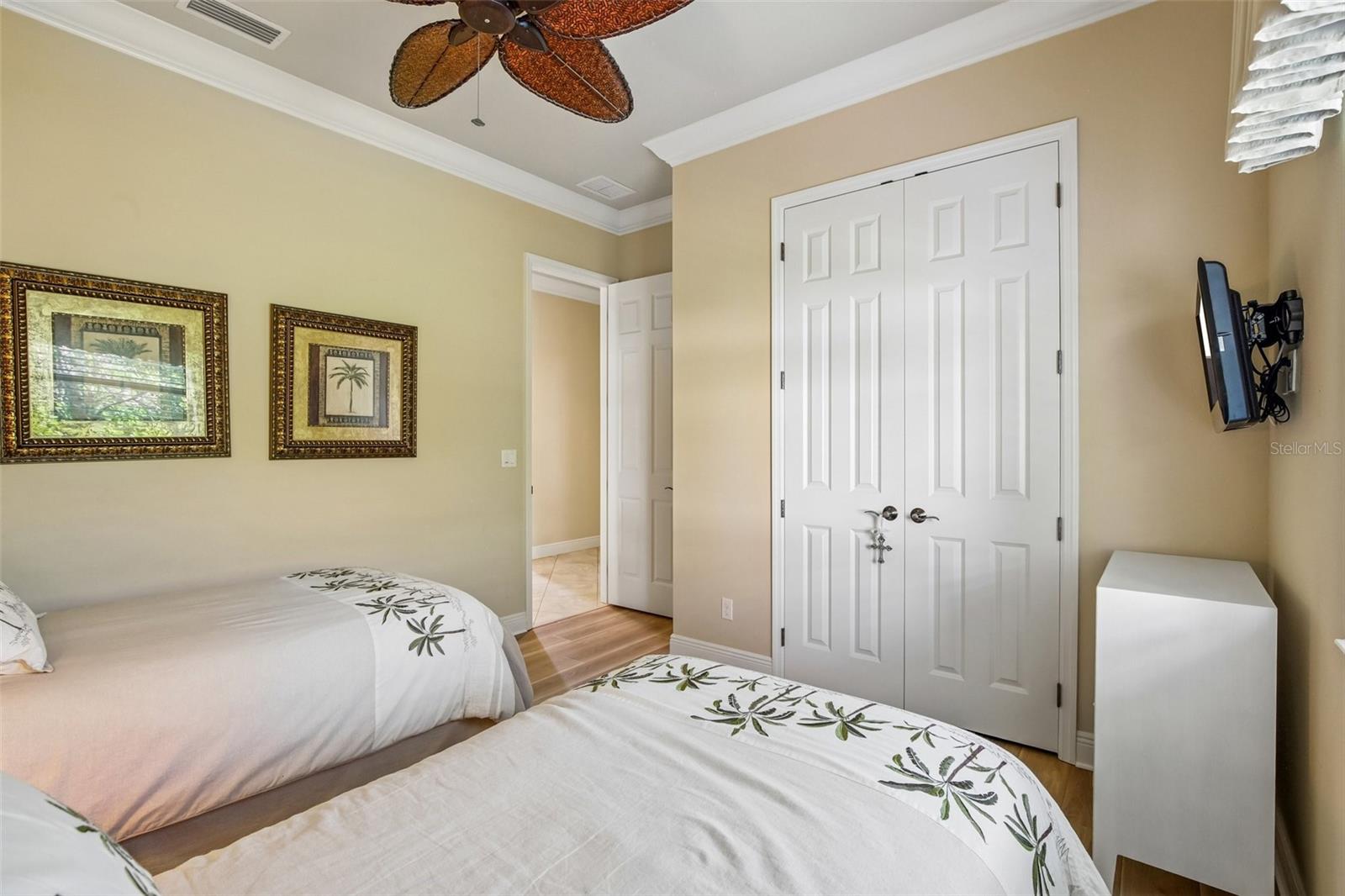 15403 HELMSDALE PL — photo 49