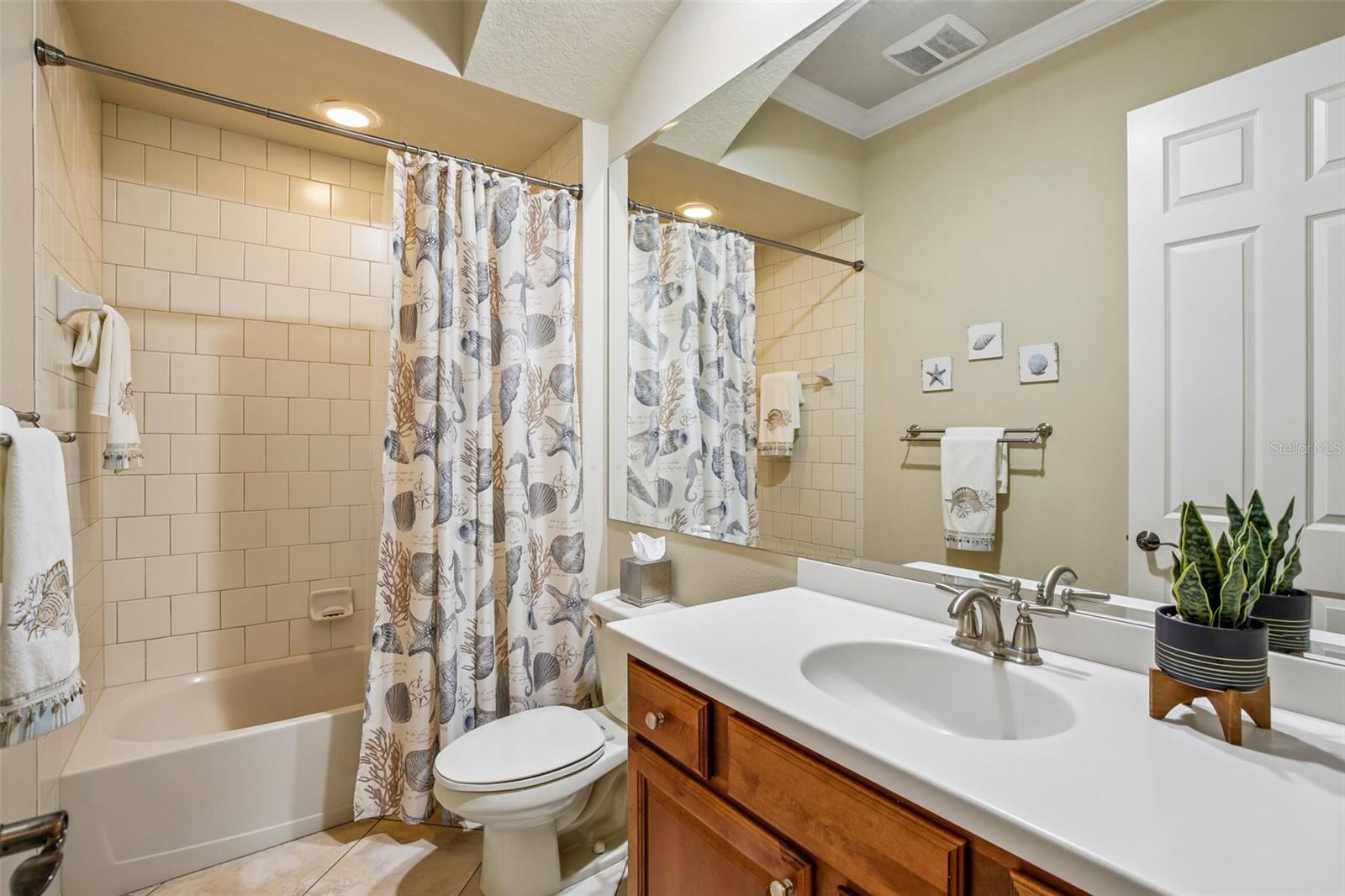 15403 HELMSDALE PL — photo 50