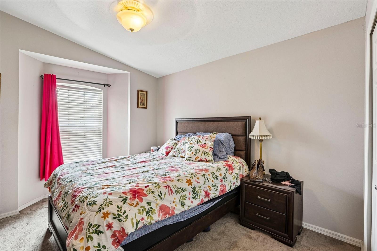12504 GLENDALE CT — photo 12