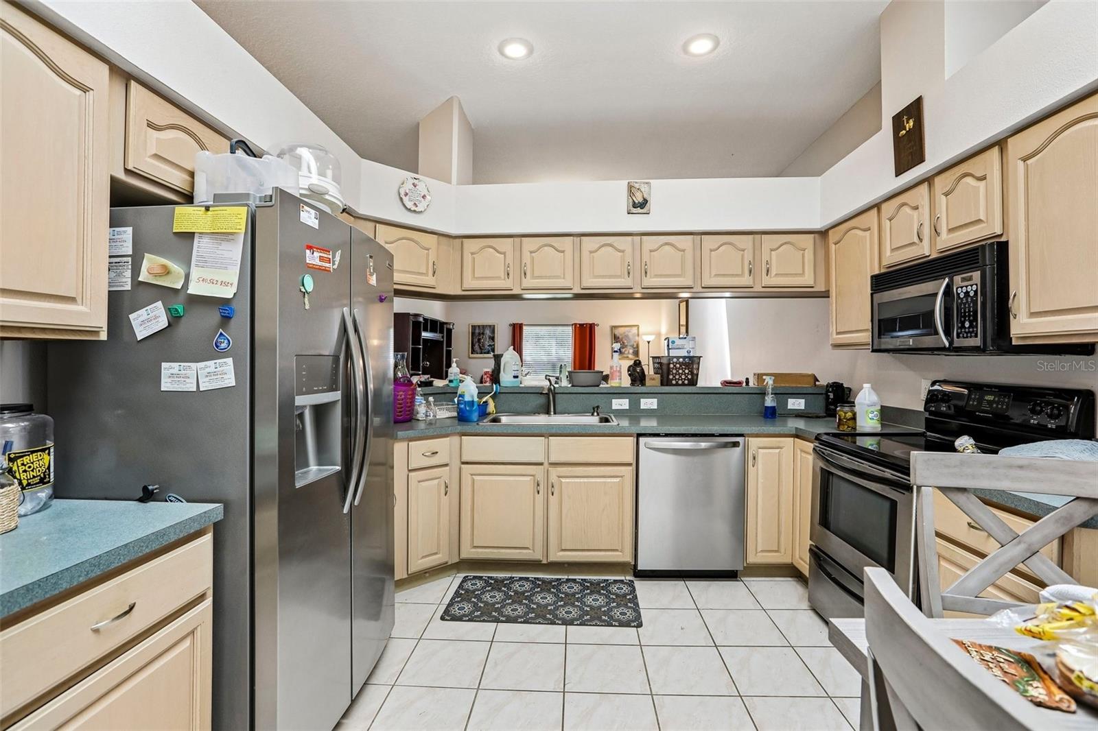 12504 GLENDALE CT — photo 5
