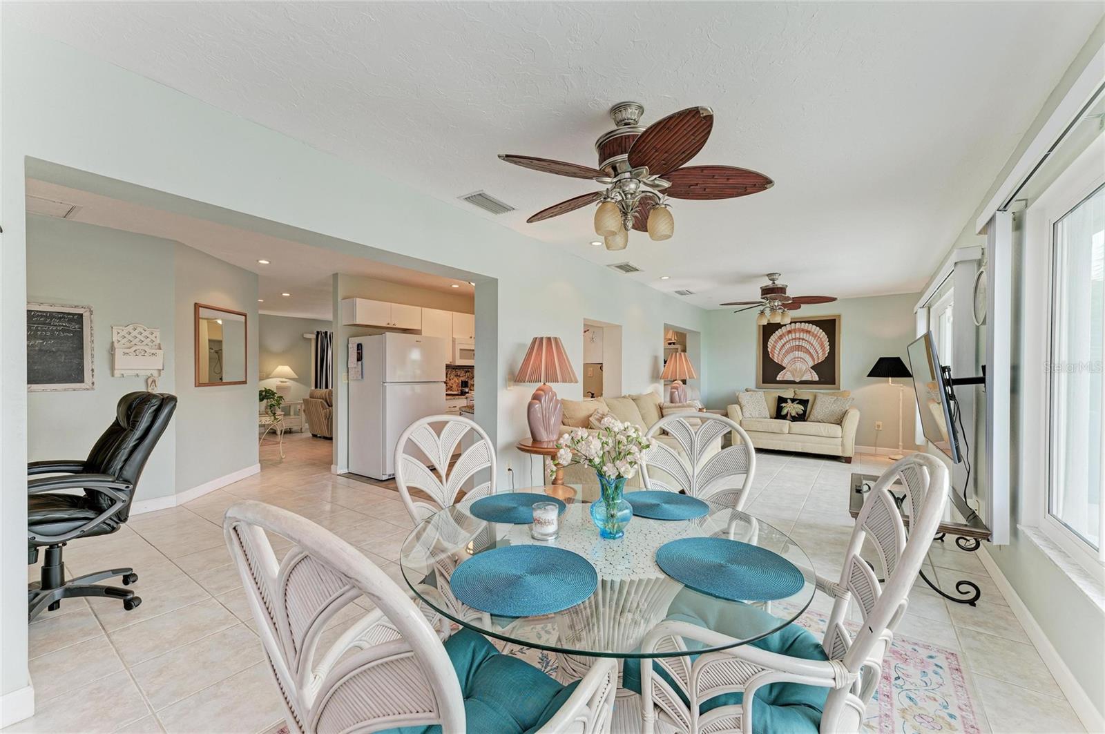 4006 JOYCE DR — photo 15
