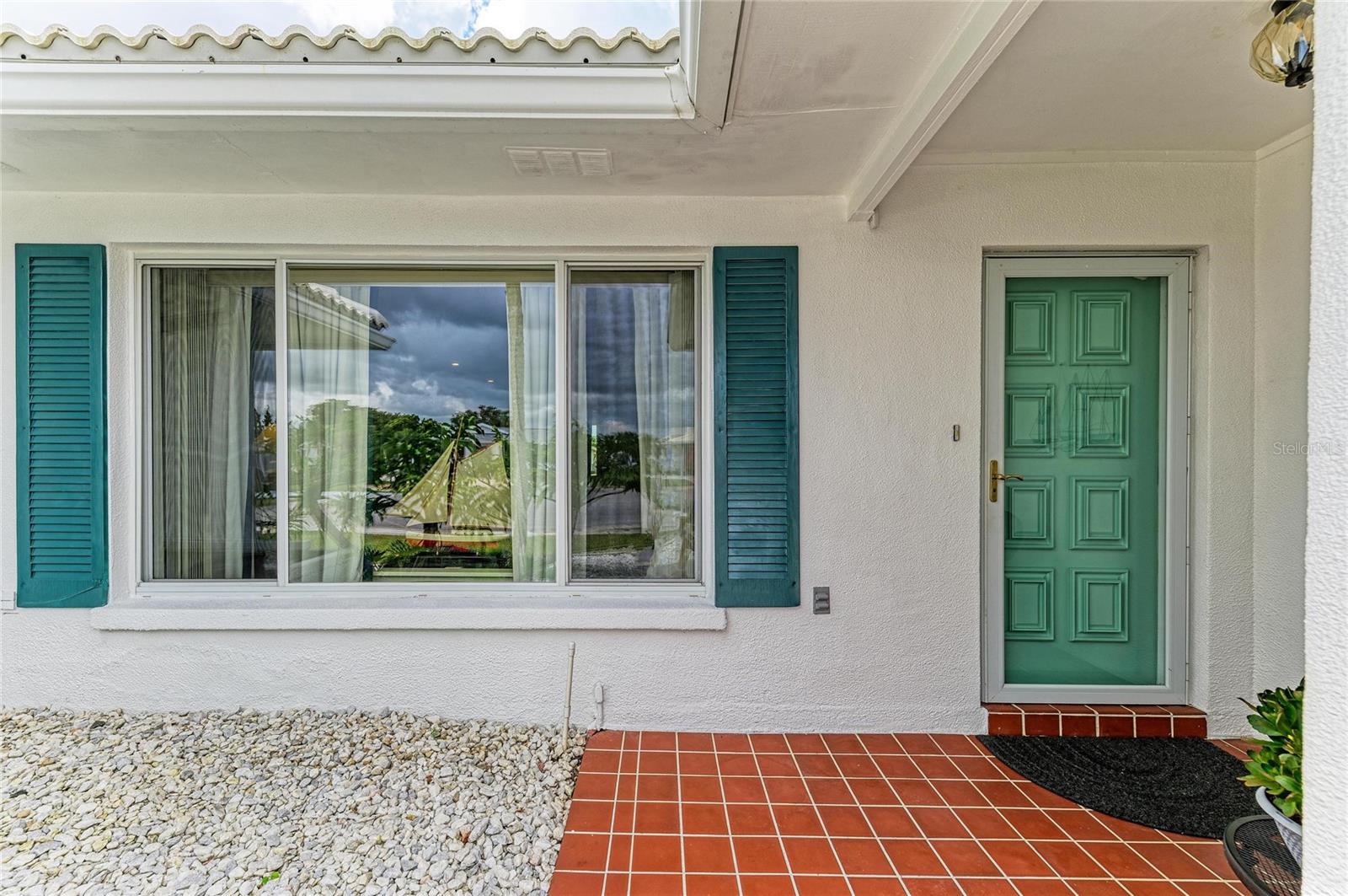 4006 JOYCE DR — photo 5