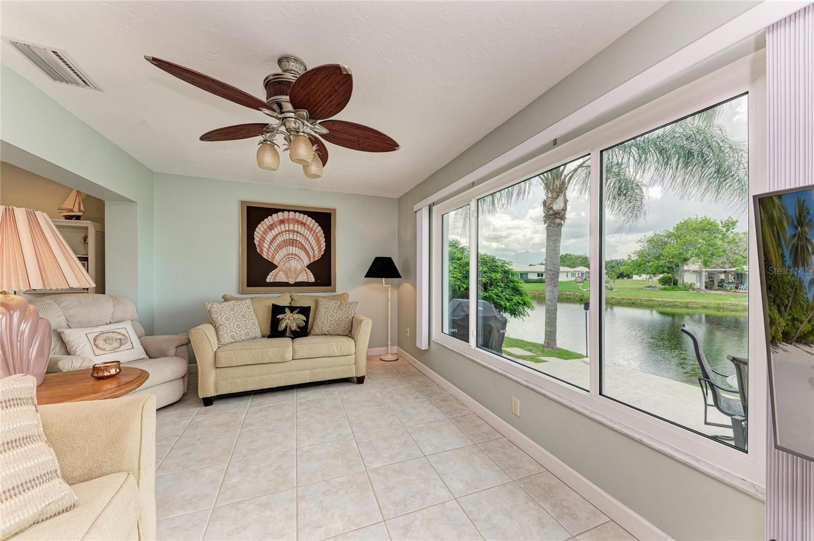 4006 JOYCE DR — photo 19