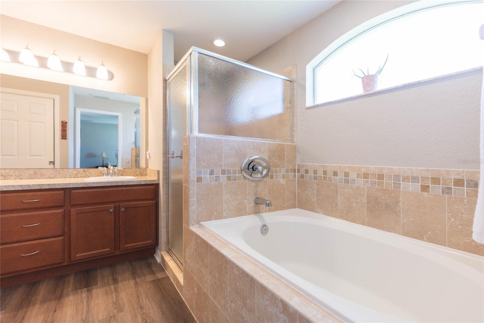 719 VINEYARD RESERVE CT — photo 20