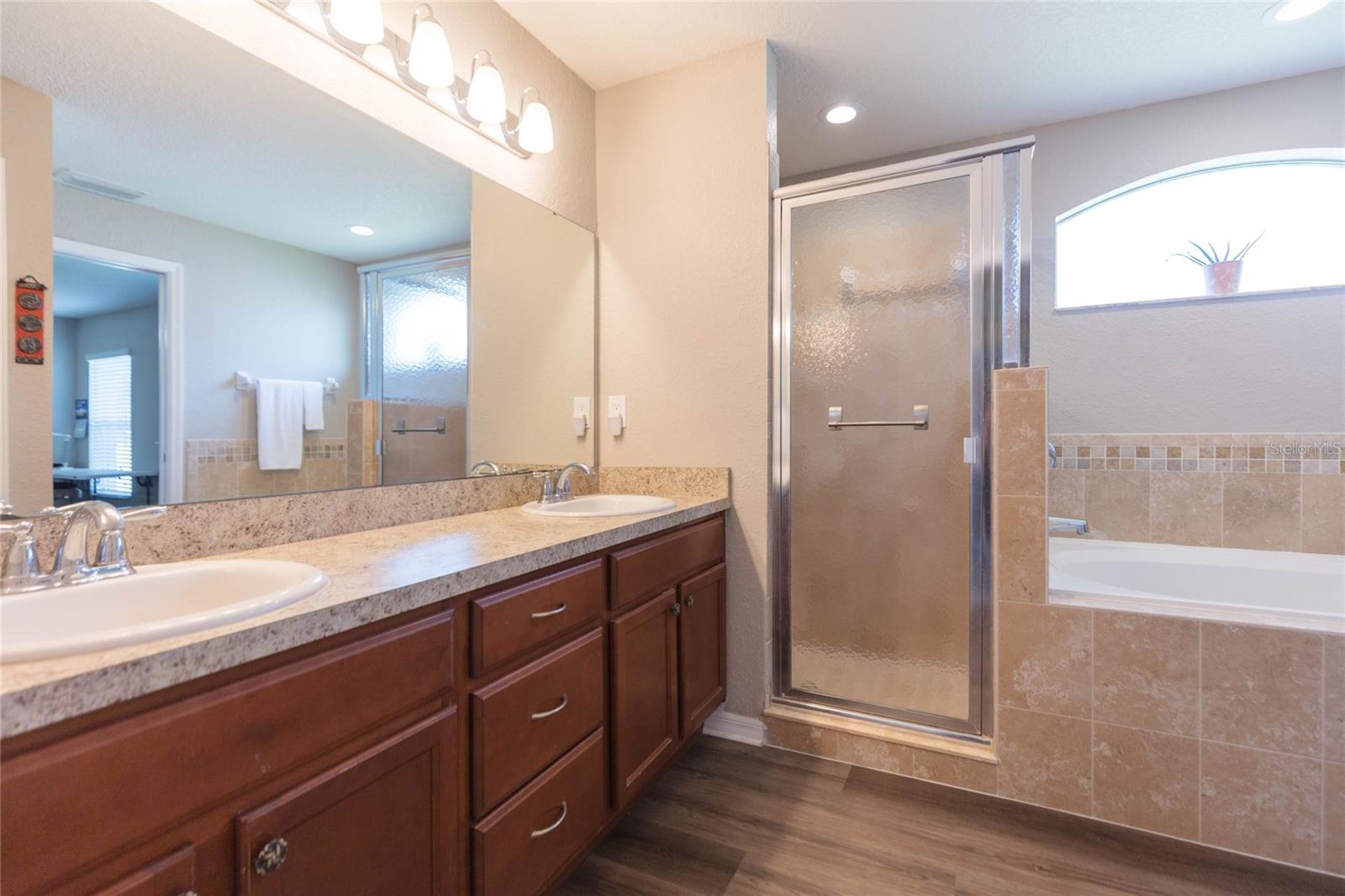 719 VINEYARD RESERVE CT — photo 19
