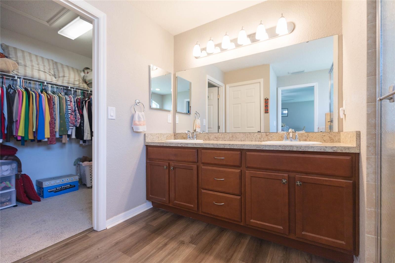 719 VINEYARD RESERVE CT — photo 21