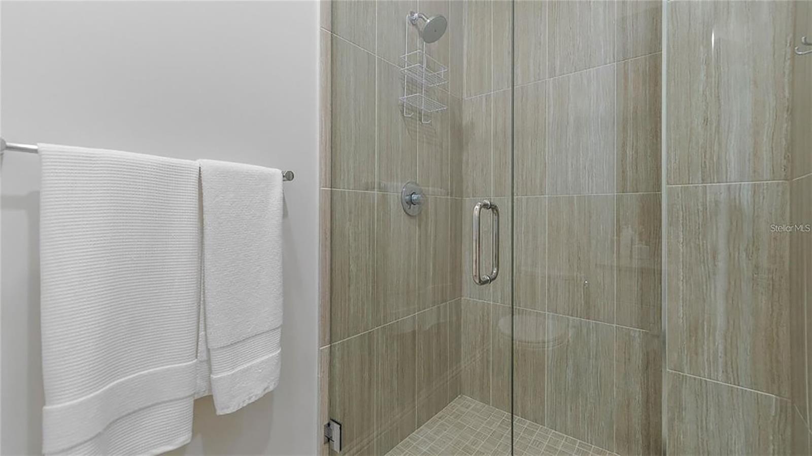 609 GOLDEN GATE PT #301 — photo 31