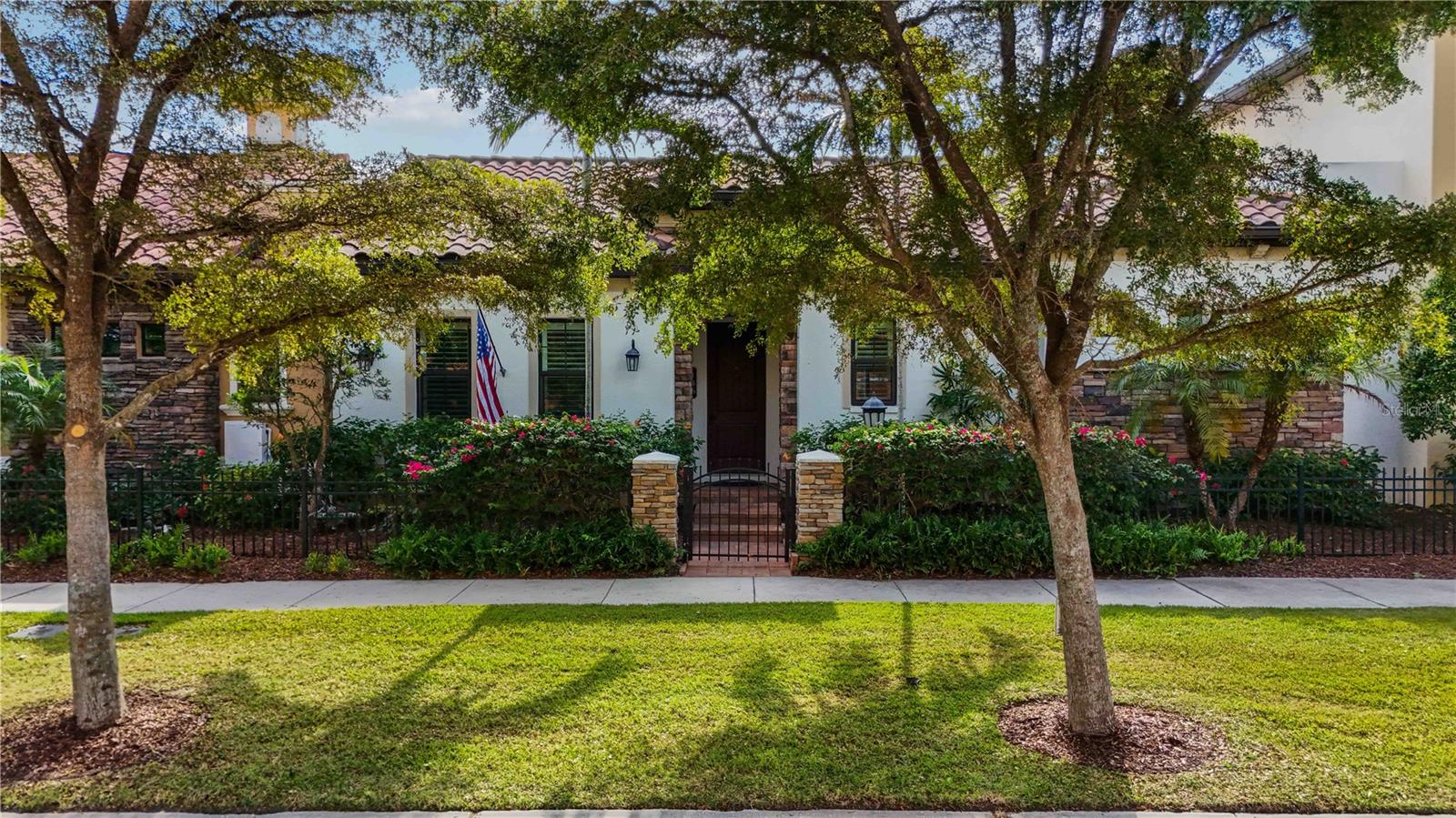 146 E TAMPA AVE — photo 4