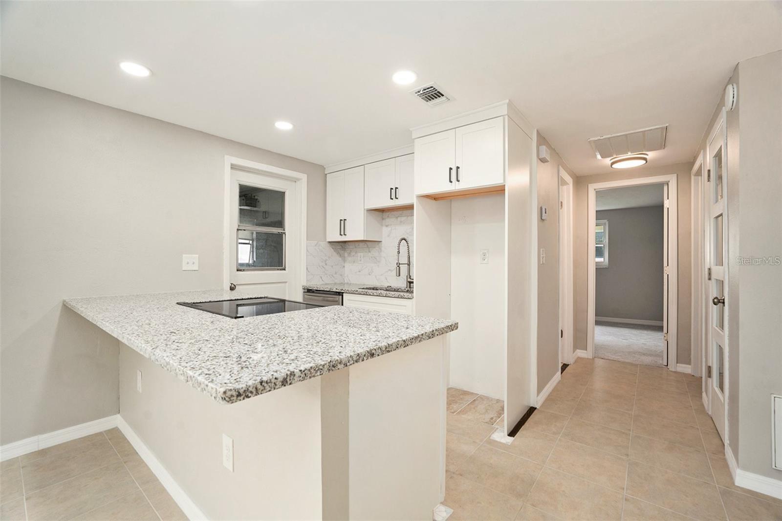 5032 CANNER ST — photo 2
