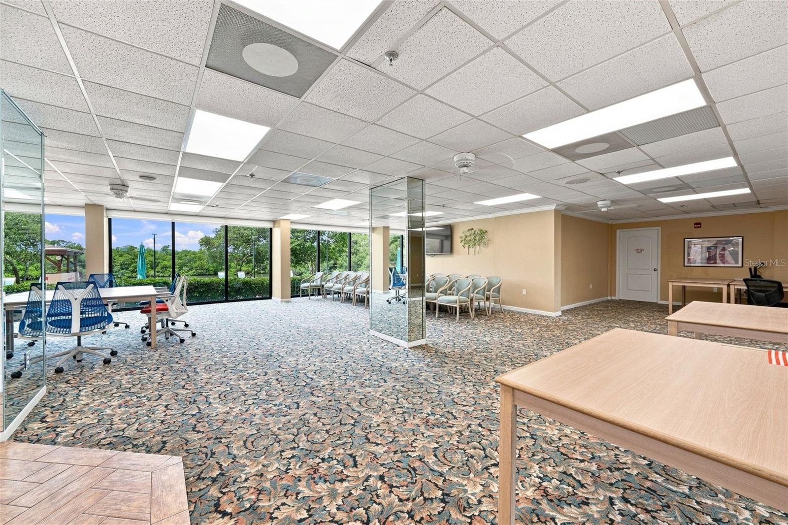 7050 SUNSET DR S #610 — photo 36