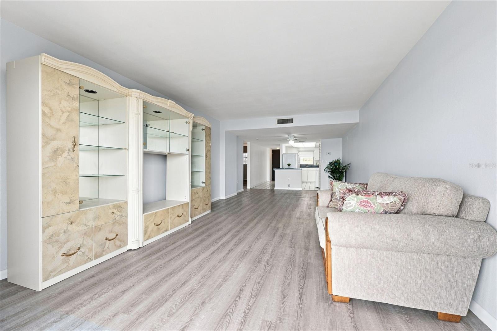 7050 SUNSET DR S #610 — photo 12