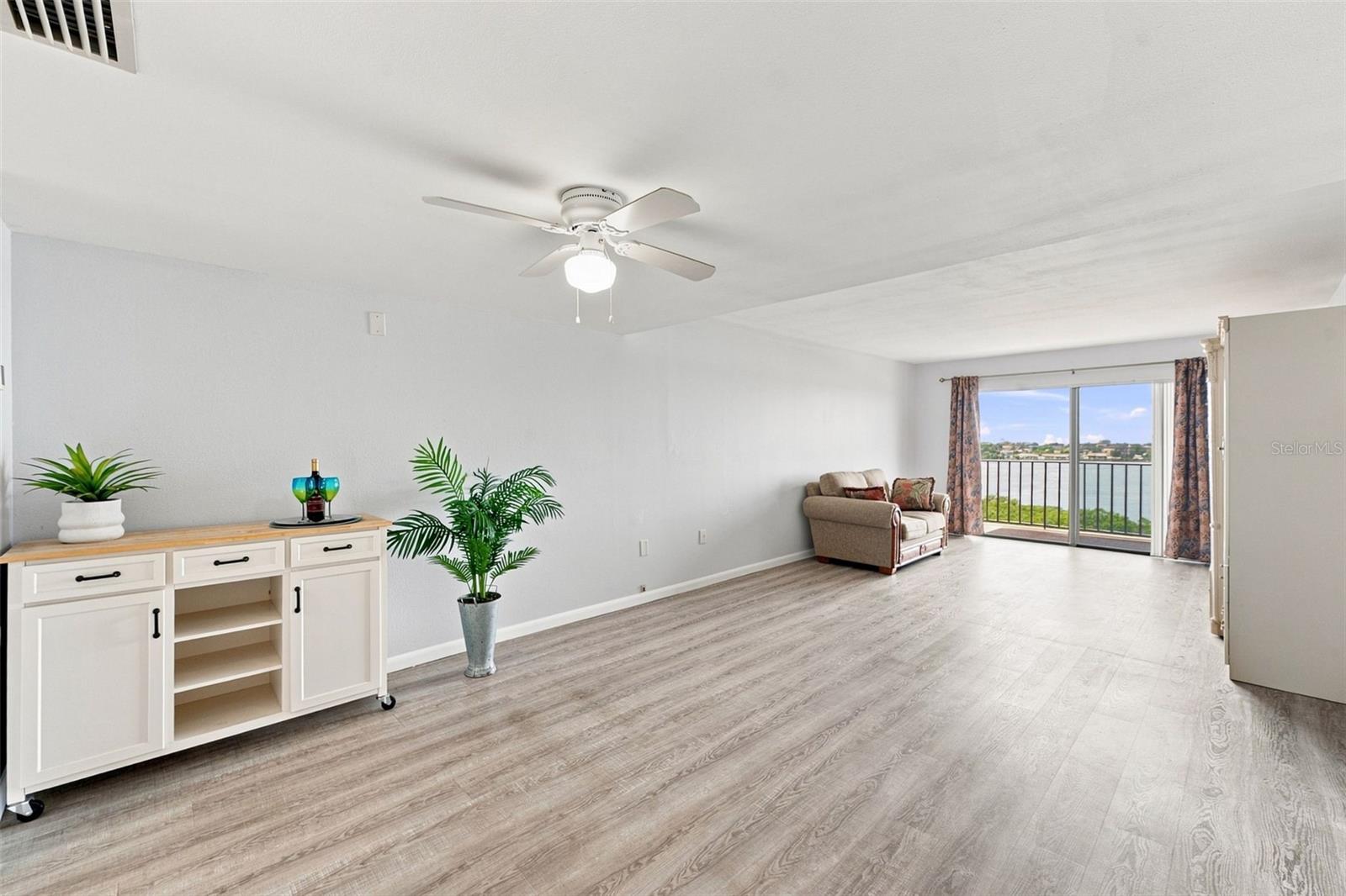 7050 SUNSET DR S #610 — photo 16
