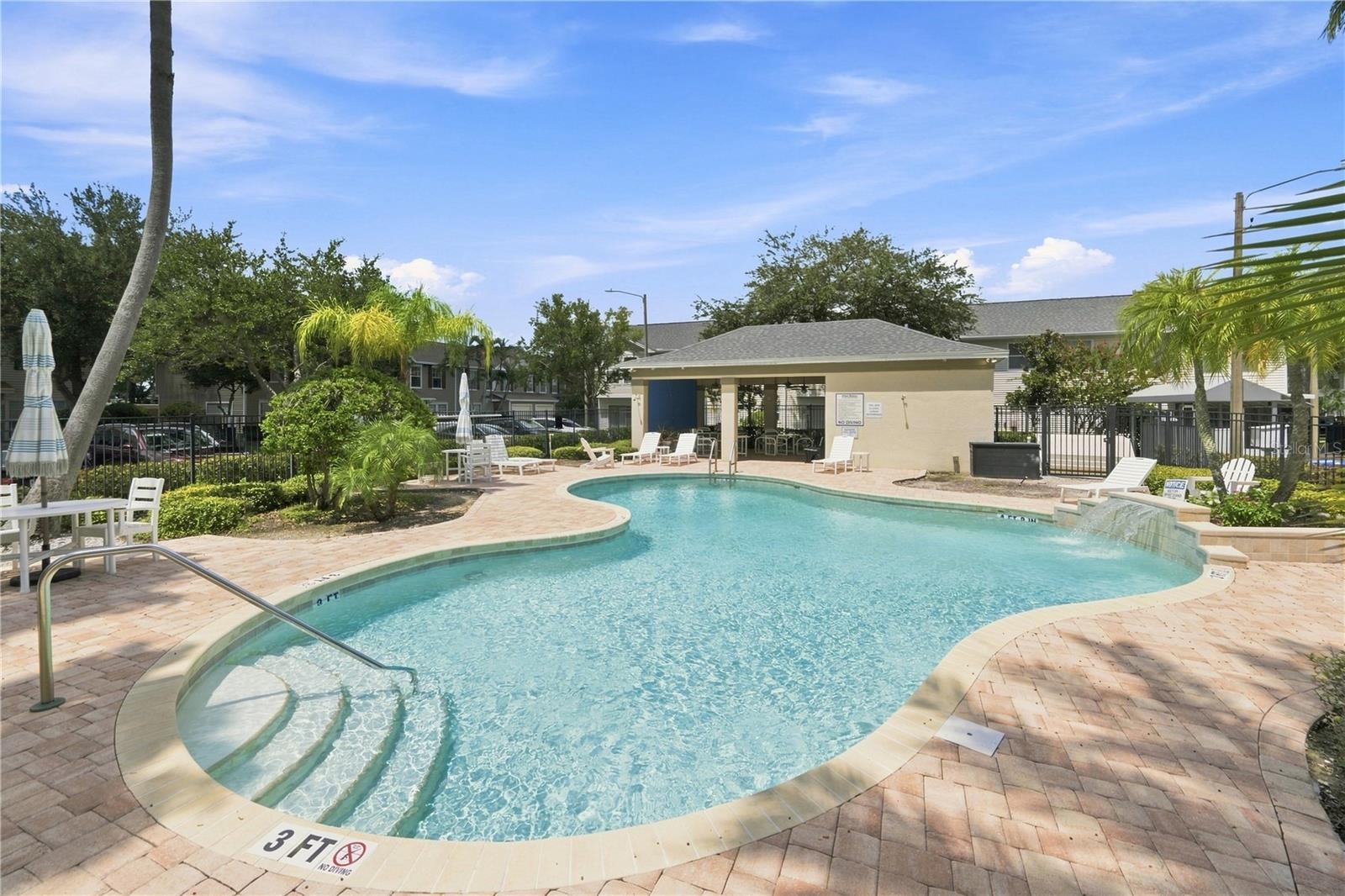 13158 THOROUGHBRED LOOP — photo 49