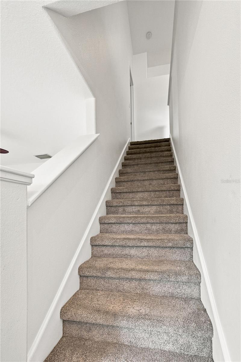 13158 THOROUGHBRED LOOP — photo 17