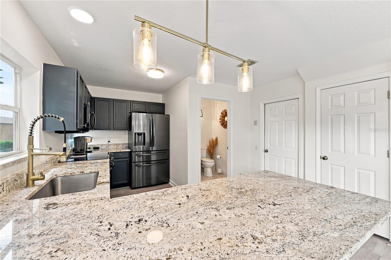 13158 THOROUGHBRED LOOP — photo 15