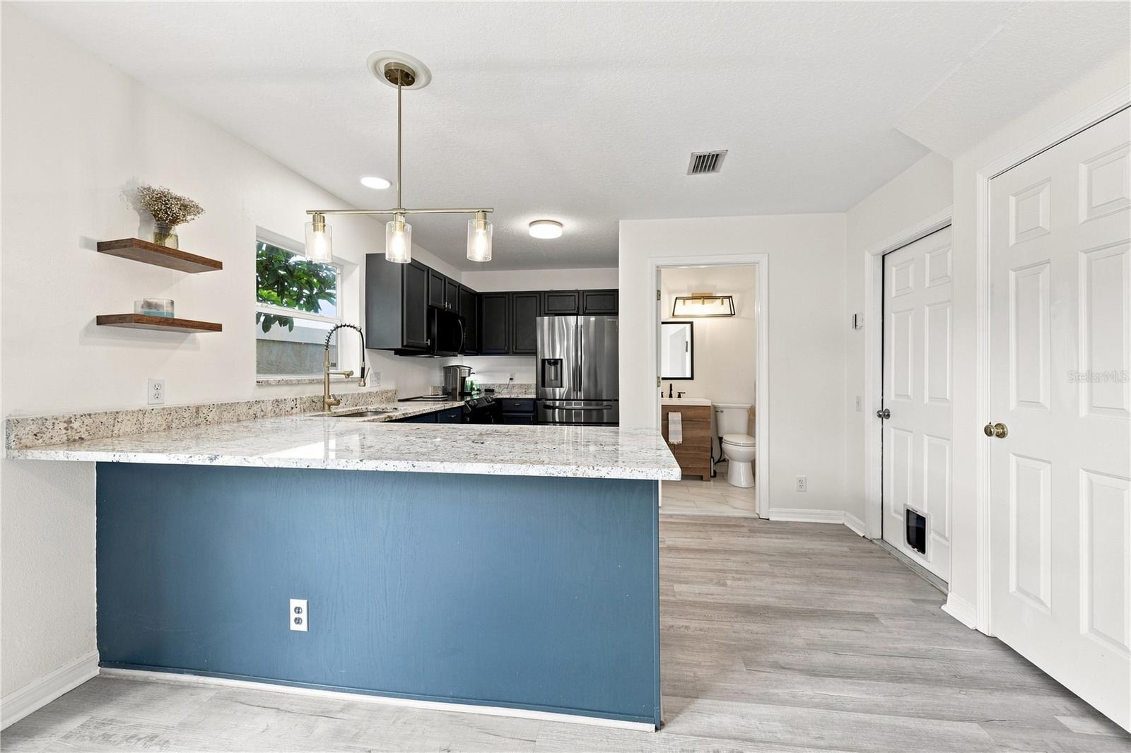 13158 THOROUGHBRED LOOP — photo 13