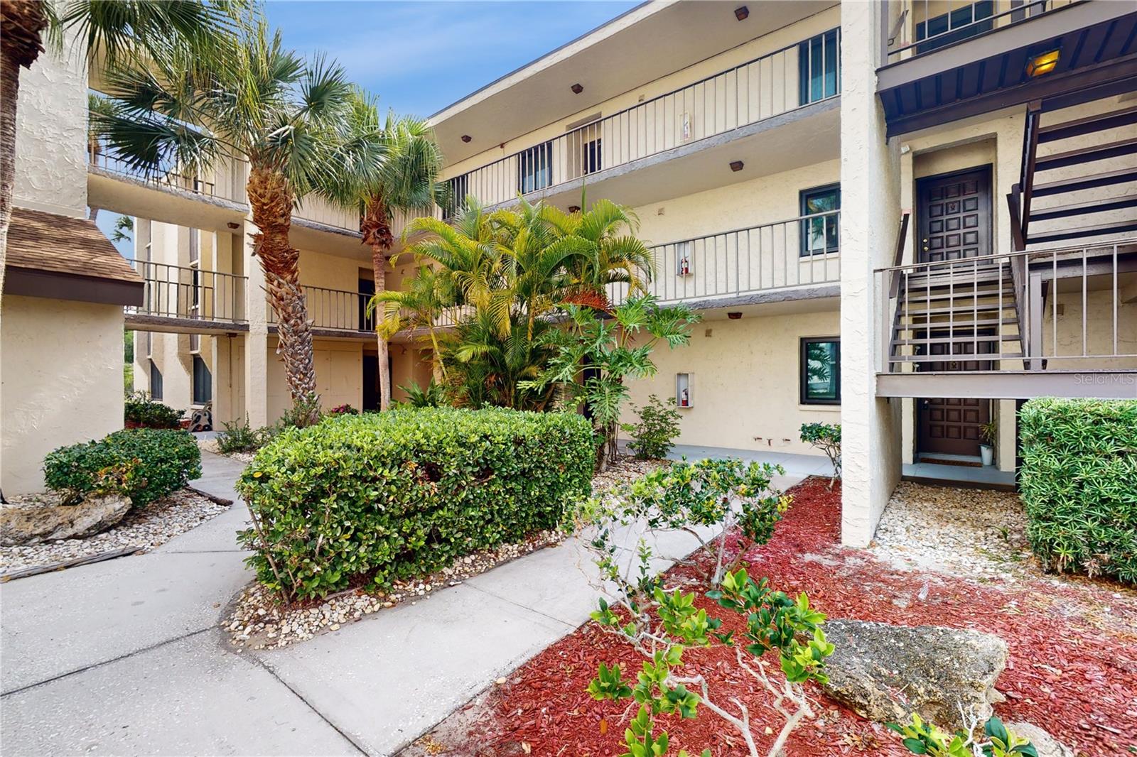 2205 BELLEAIR RD #A13 — photo 3