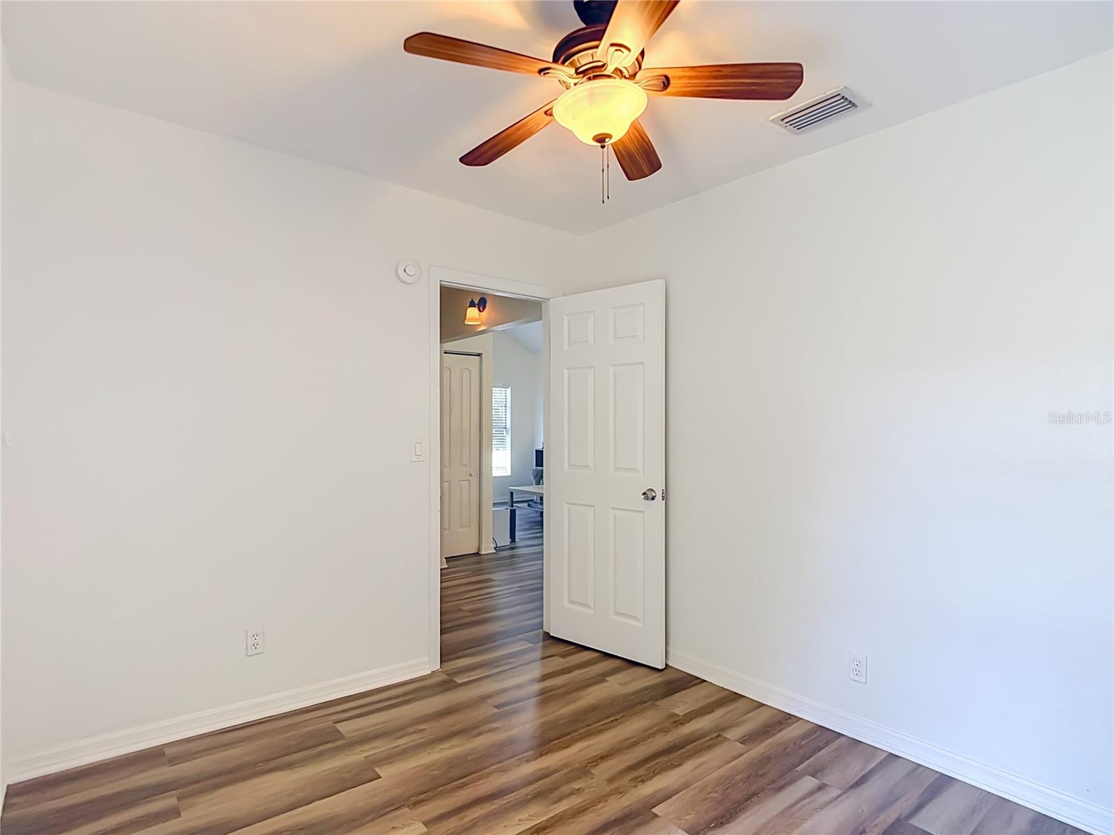 7309 N HUNTLEY AVE — photo 28