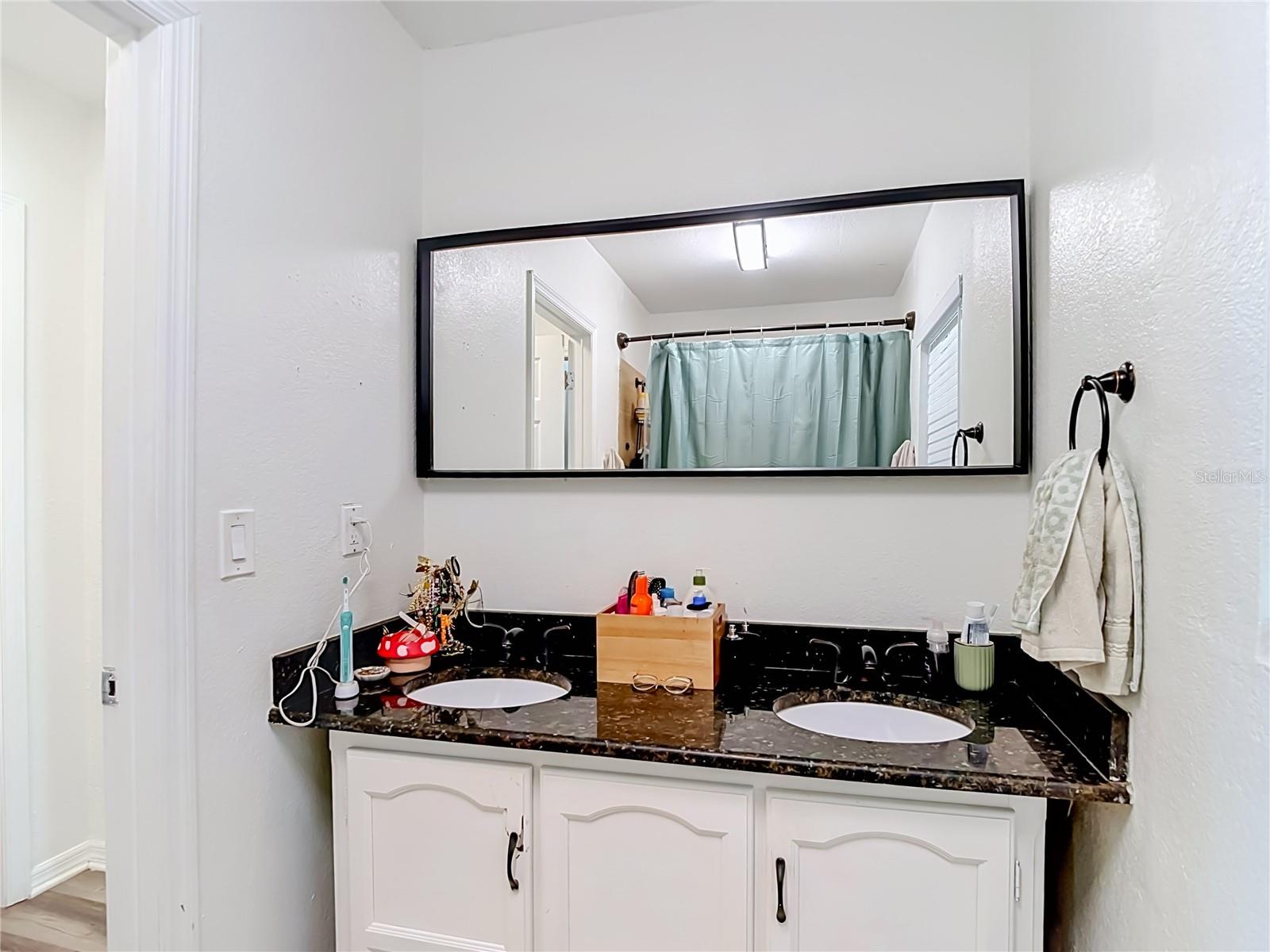 7309 N HUNTLEY AVE — photo 43