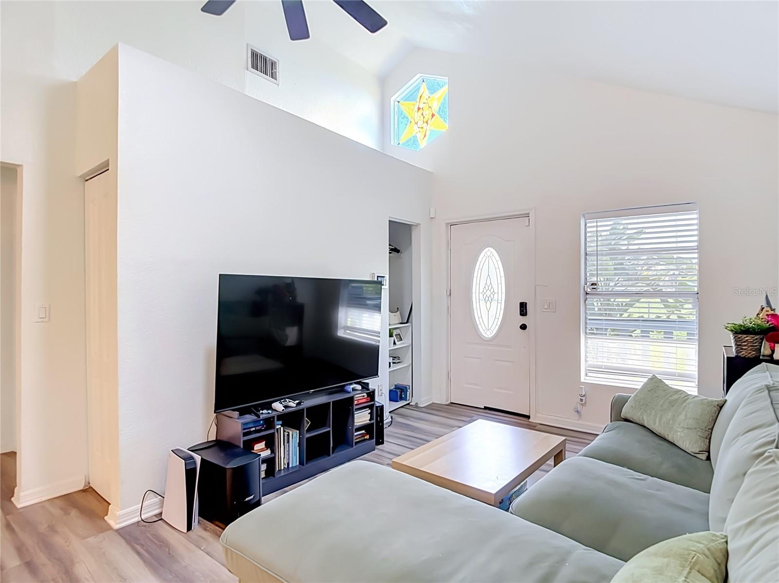7309 N HUNTLEY AVE — photo 13