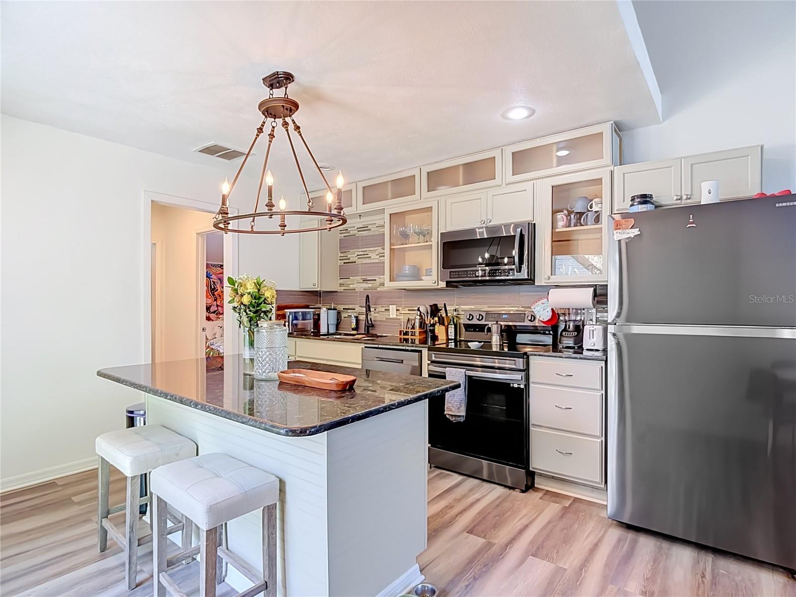 7309 N HUNTLEY AVE — photo 19