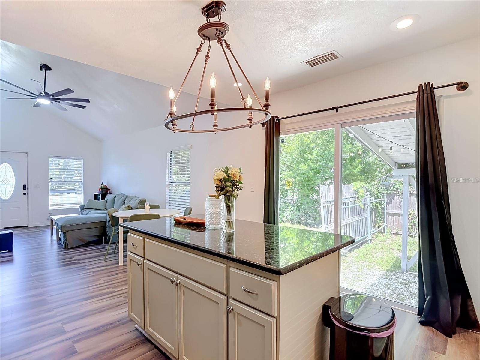 7309 N HUNTLEY AVE — photo 22