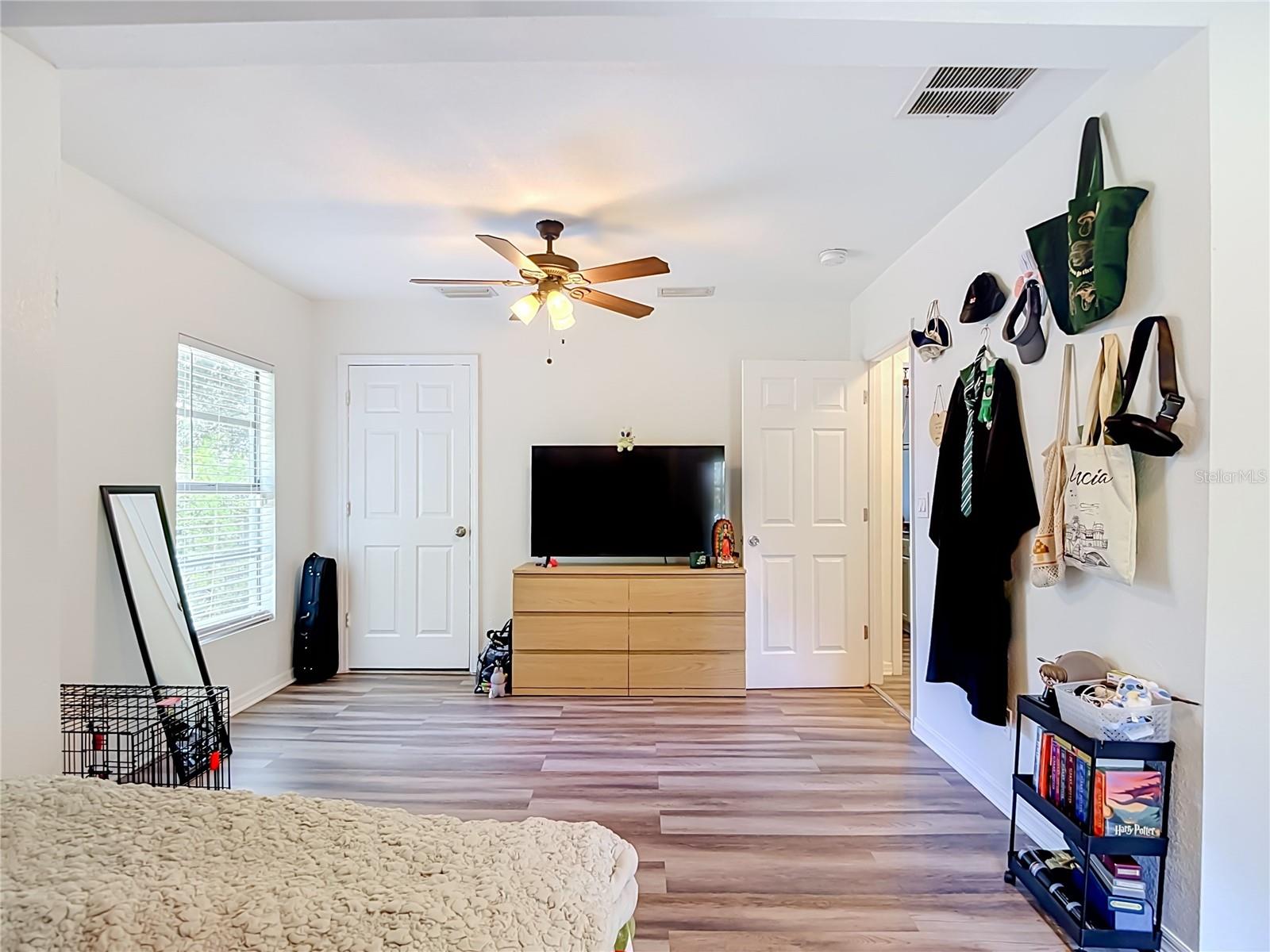 7309 N HUNTLEY AVE — photo 40