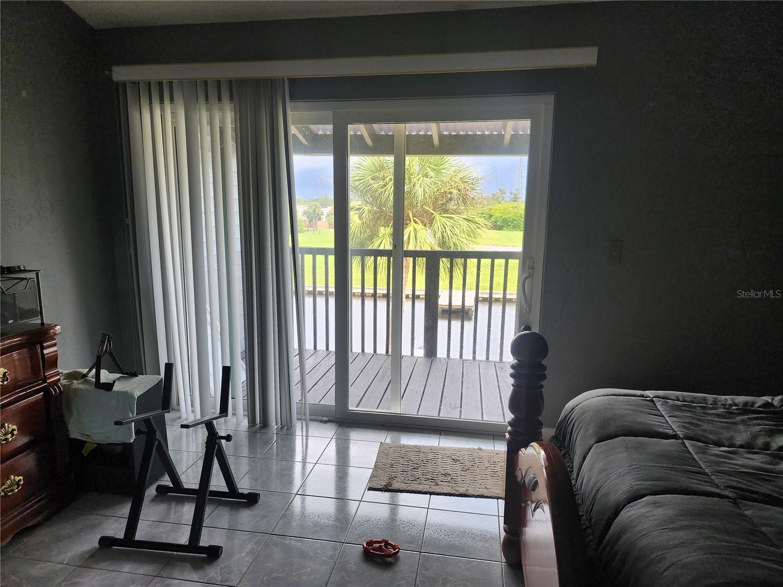 200 MERES BLVD #19 — photo 17