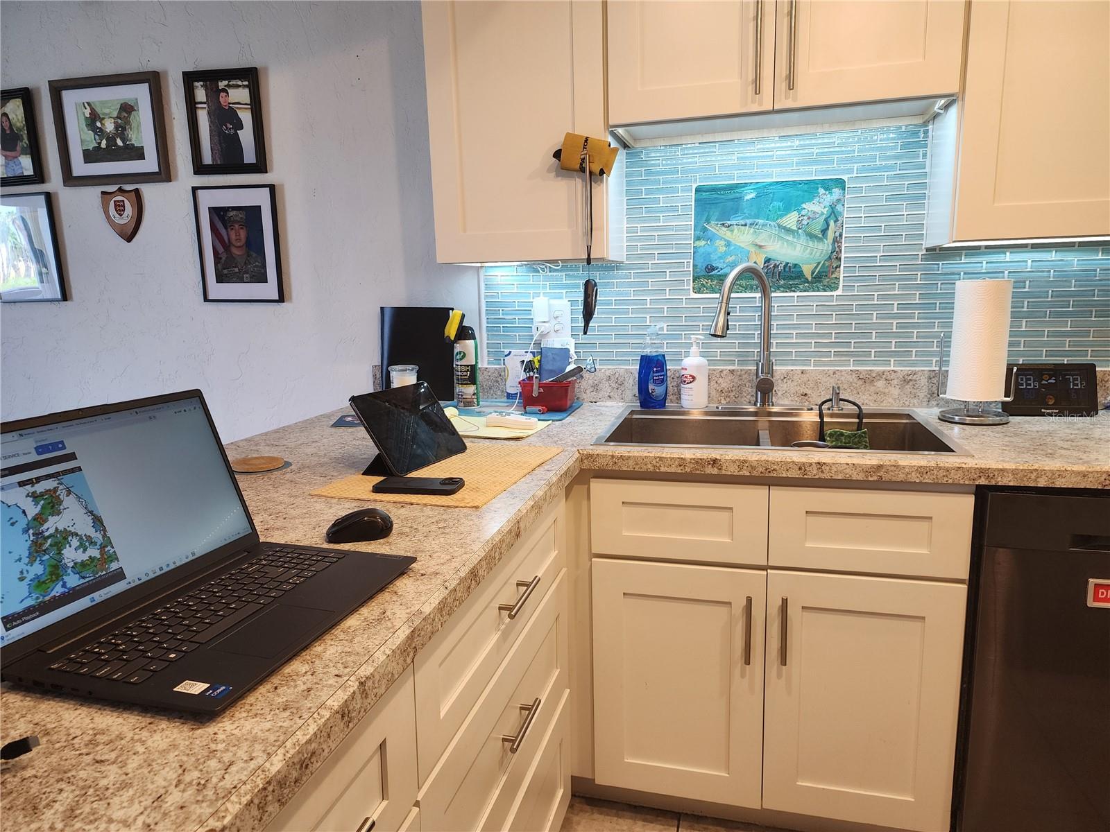 200 MERES BLVD #19 — photo 4
